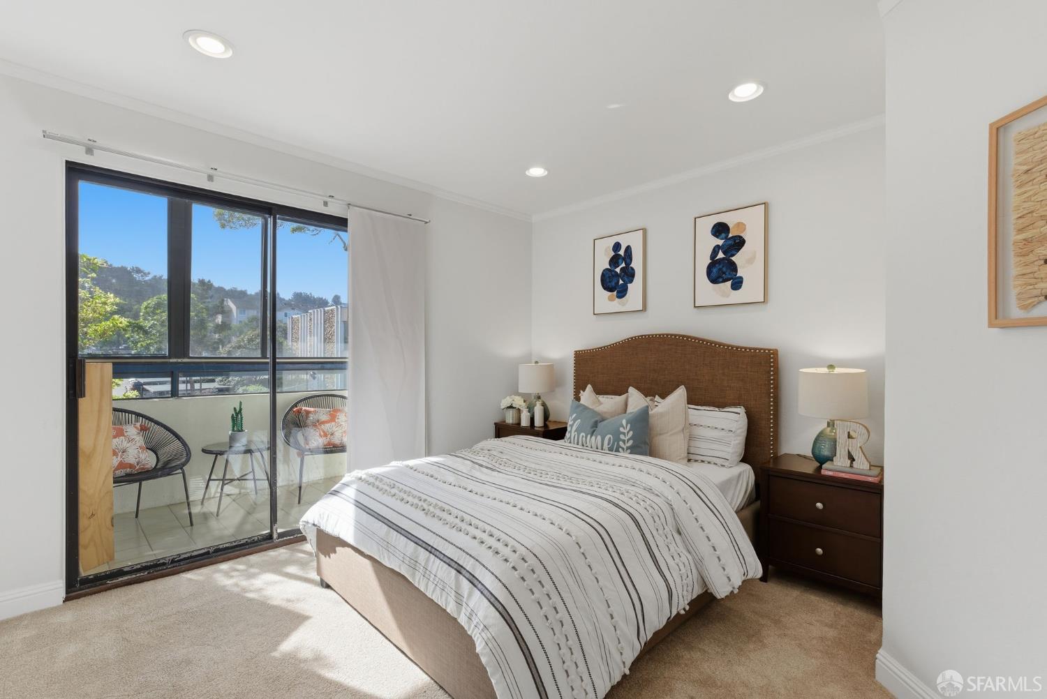 Detail Gallery Image 13 of 31 For 1551 Southgate Ave #102,  Daly City,  CA 94015 - 2 Beds | 2 Baths