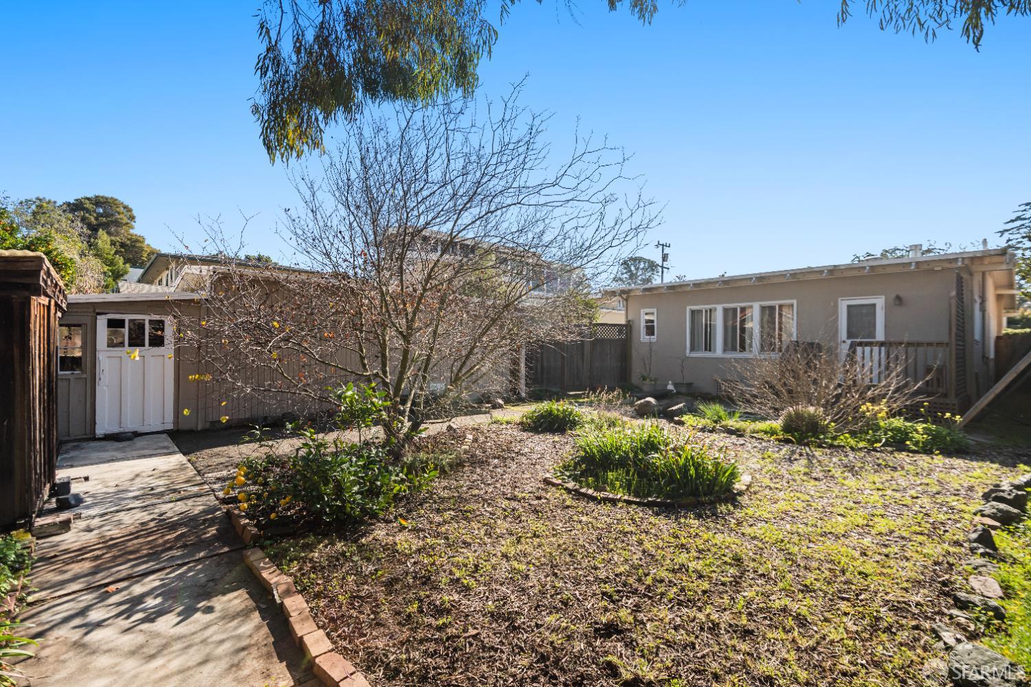 Detail Gallery Image 19 of 27 For 1228 Capuchino Ave, Burlingame,  CA 94010 - 3 Beds | 1 Baths