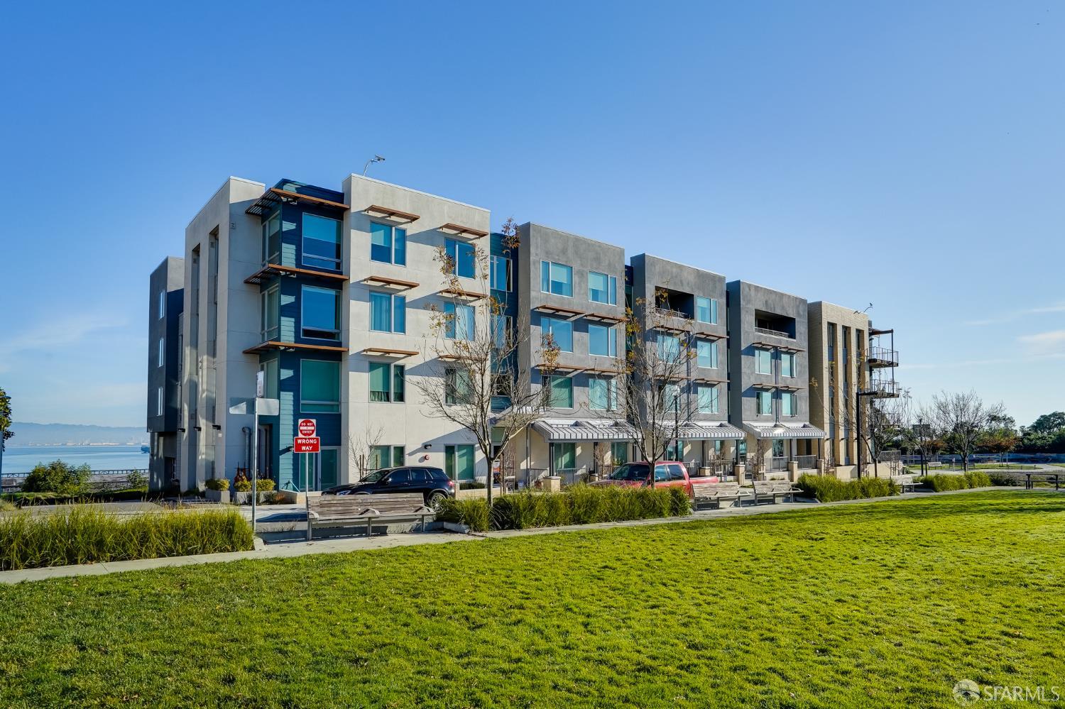 Detail Gallery Image 19 of 22 For 52 Innes Ct #305,  San Francisco,  CA 94124 - 1 Beds | 1 Baths