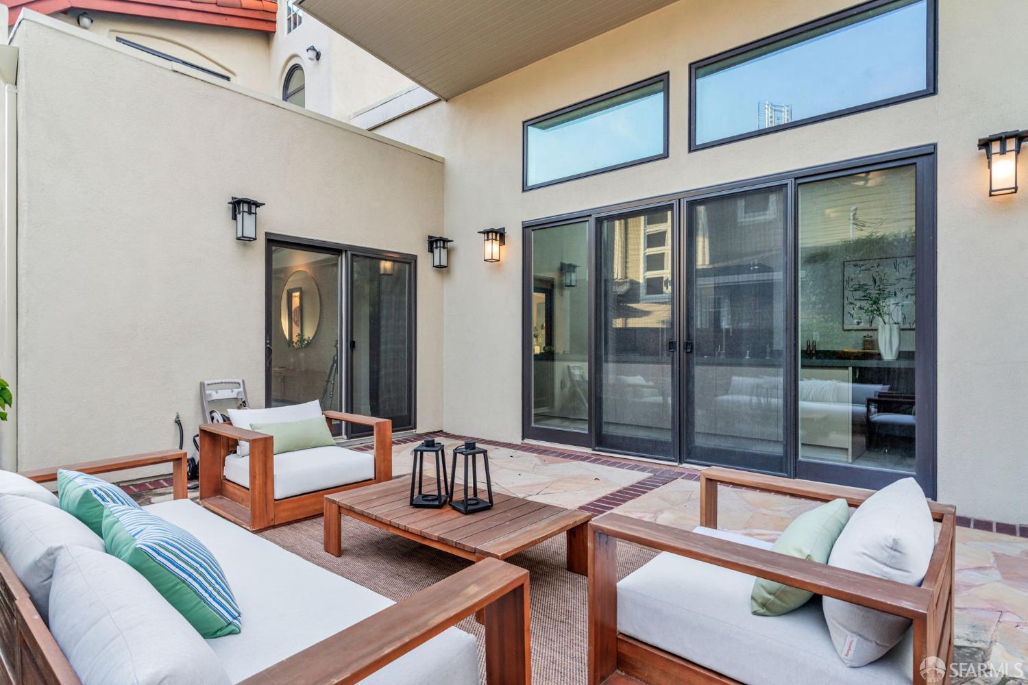 Detail Gallery Image 33 of 35 For 3243 Ramona St, Palo Alto,  CA 94306 - 4 Beds | 2/1 Baths