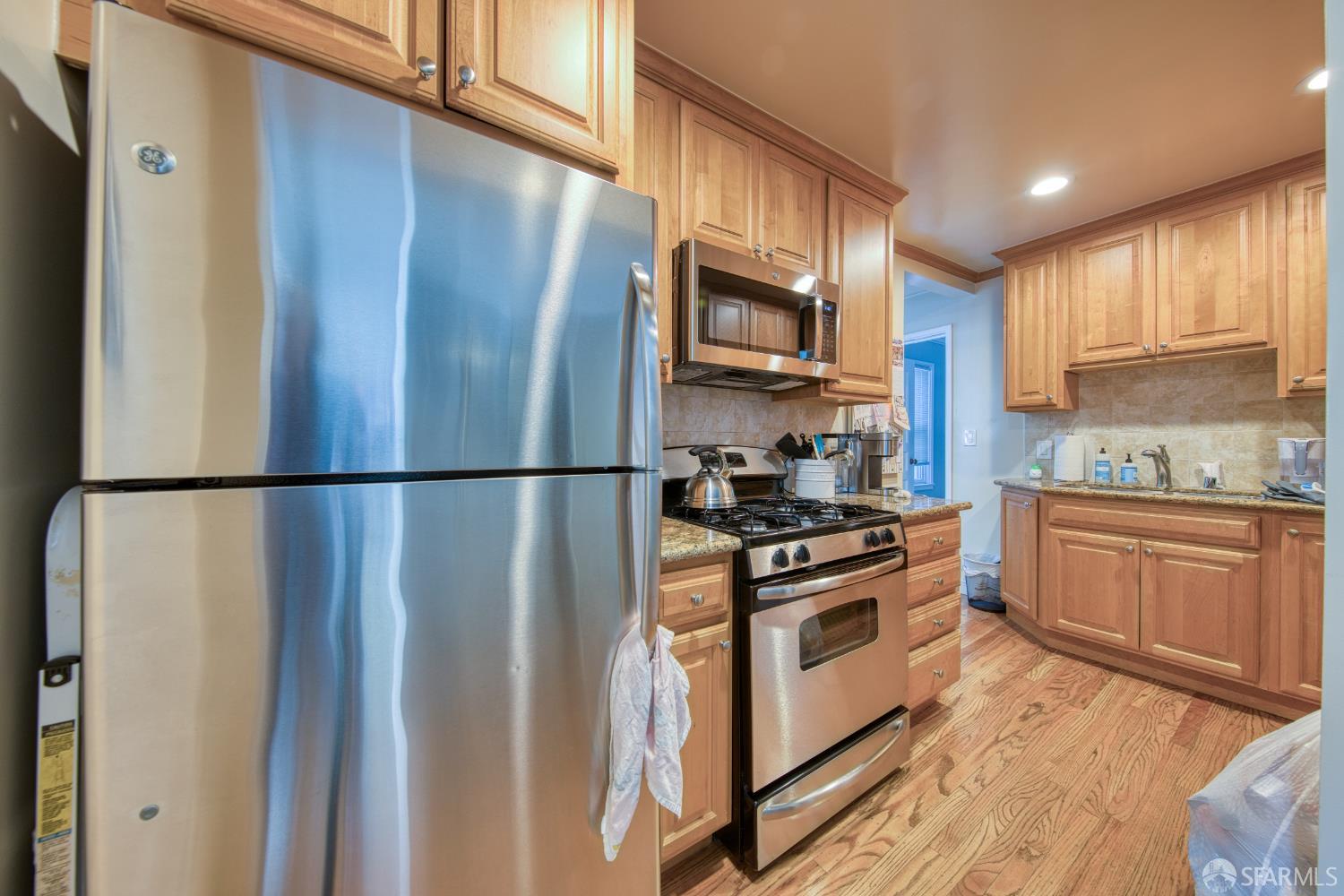 Detail Gallery Image 16 of 19 For 2240 Pacific Ave, San Francisco,  CA 94115 - – Beds | – Baths