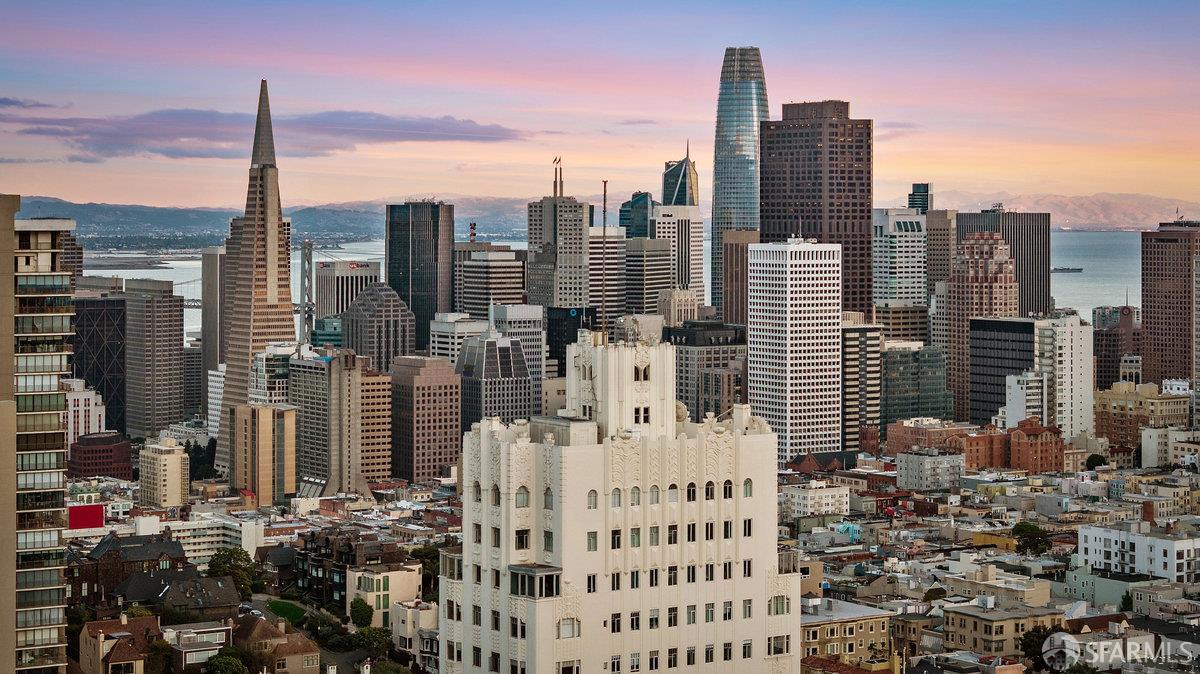 Photo #5: 426102478 Listing: Photo #5