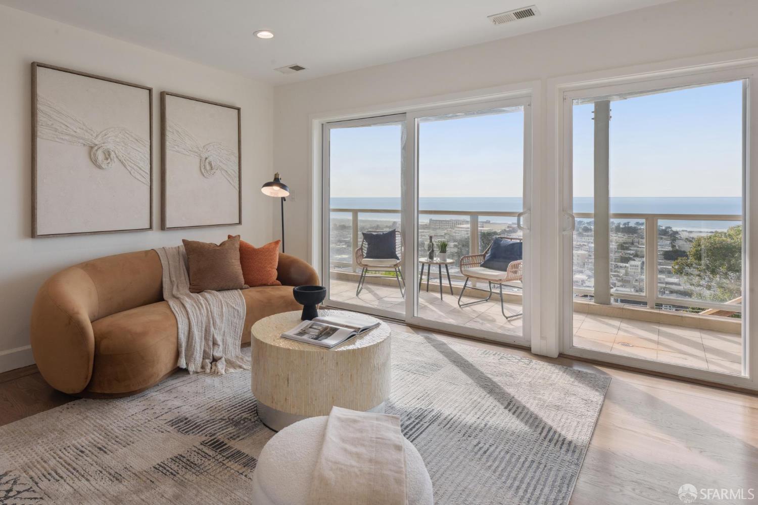 Detail Gallery Image 71 of 89 For 2009 14th Ave, San Francisco,  CA 94110 - 3 Beds | 3 Baths