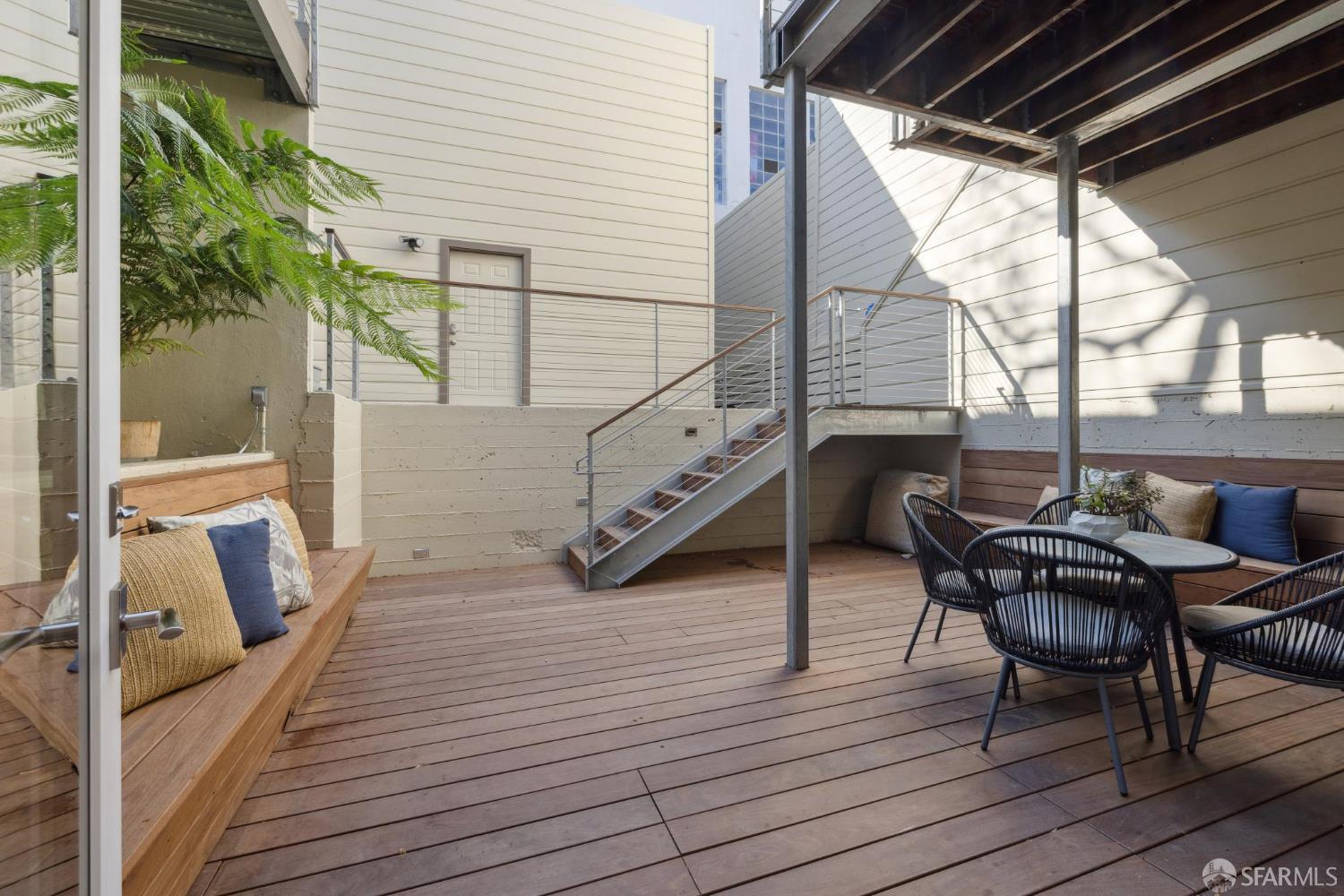 Detail Gallery Image 78 of 80 For 704 18th St, San Francisco,  CA 94107 - – Beds | – Baths