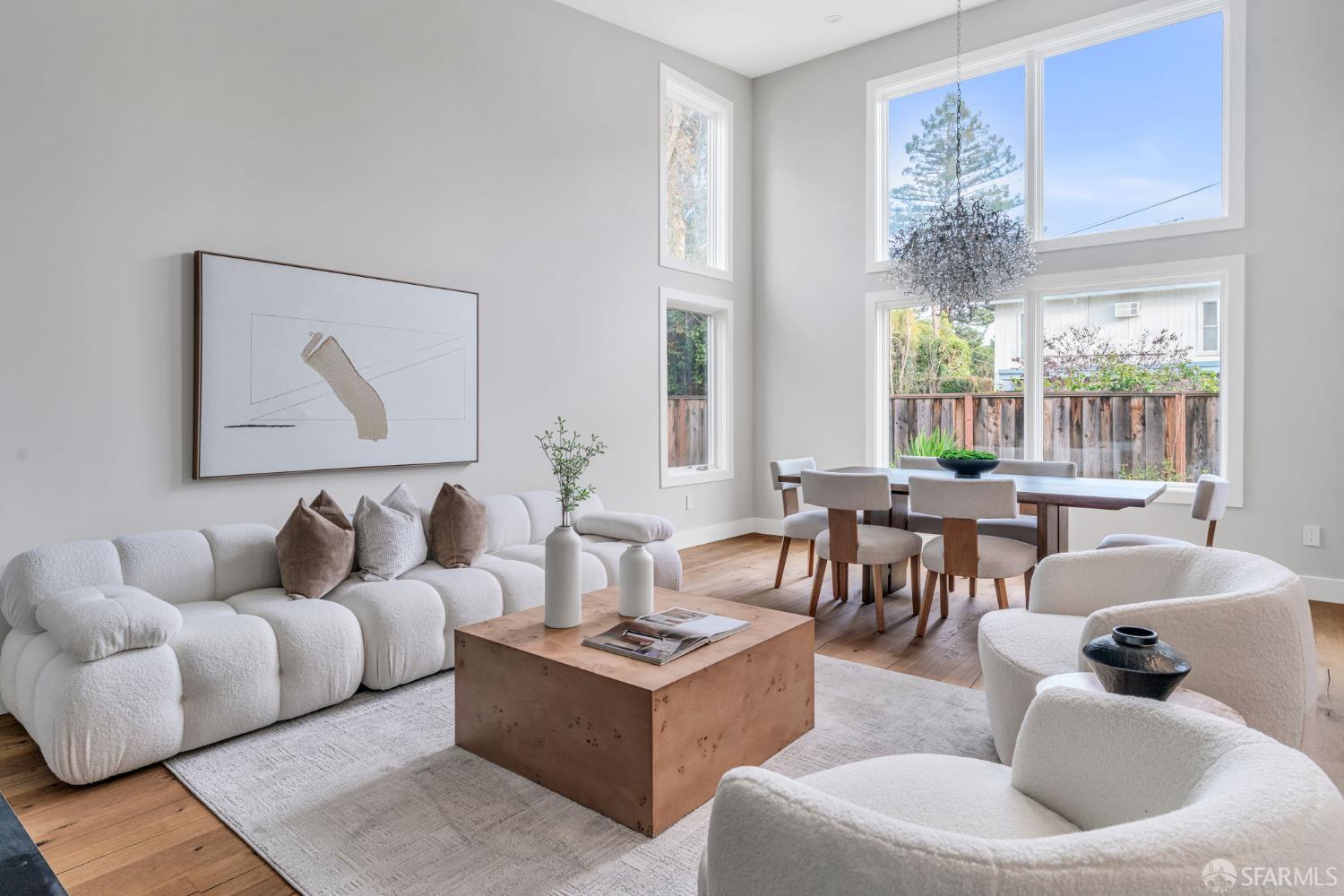 Detail Gallery Image 9 of 35 For 3243 Ramona St, Palo Alto,  CA 94306 - 4 Beds | 2/1 Baths