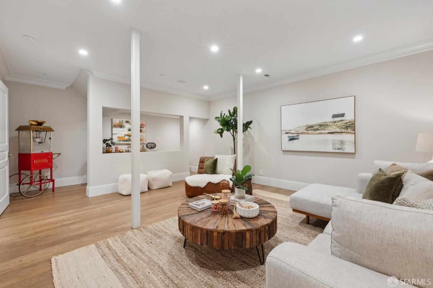 704 18th Street, San Francisco, CA, 94107 704 18th Street, San Francisco, CA, 94107