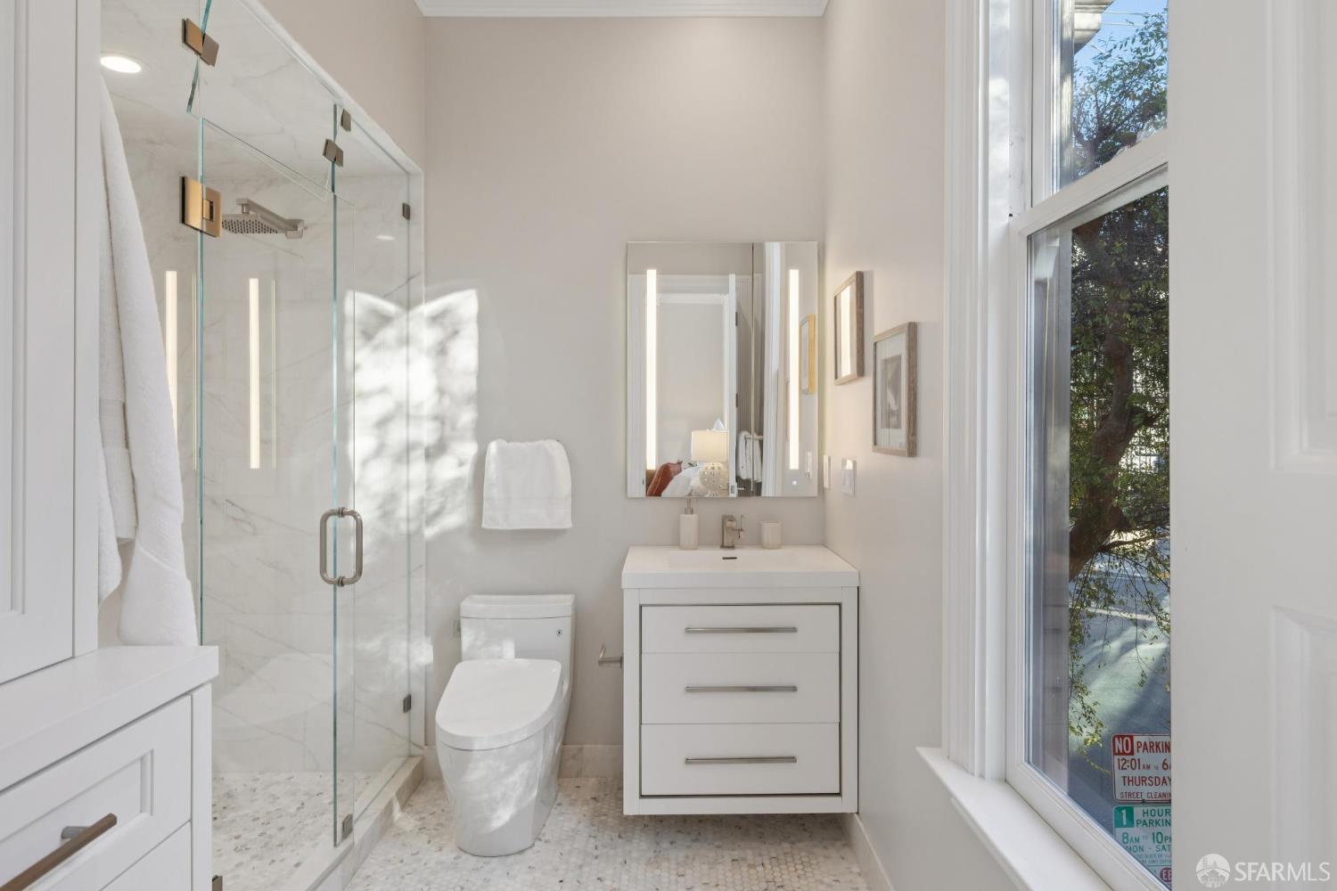 Detail Gallery Image 20 of 80 For 704 18th St, San Francisco,  CA 94107 - – Beds | – Baths