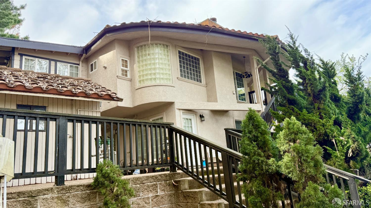 Detail Gallery Image 38 of 49 For 47 Seville Way, South San Francisco,  CA 94080 - 5 Beds | 3 Baths