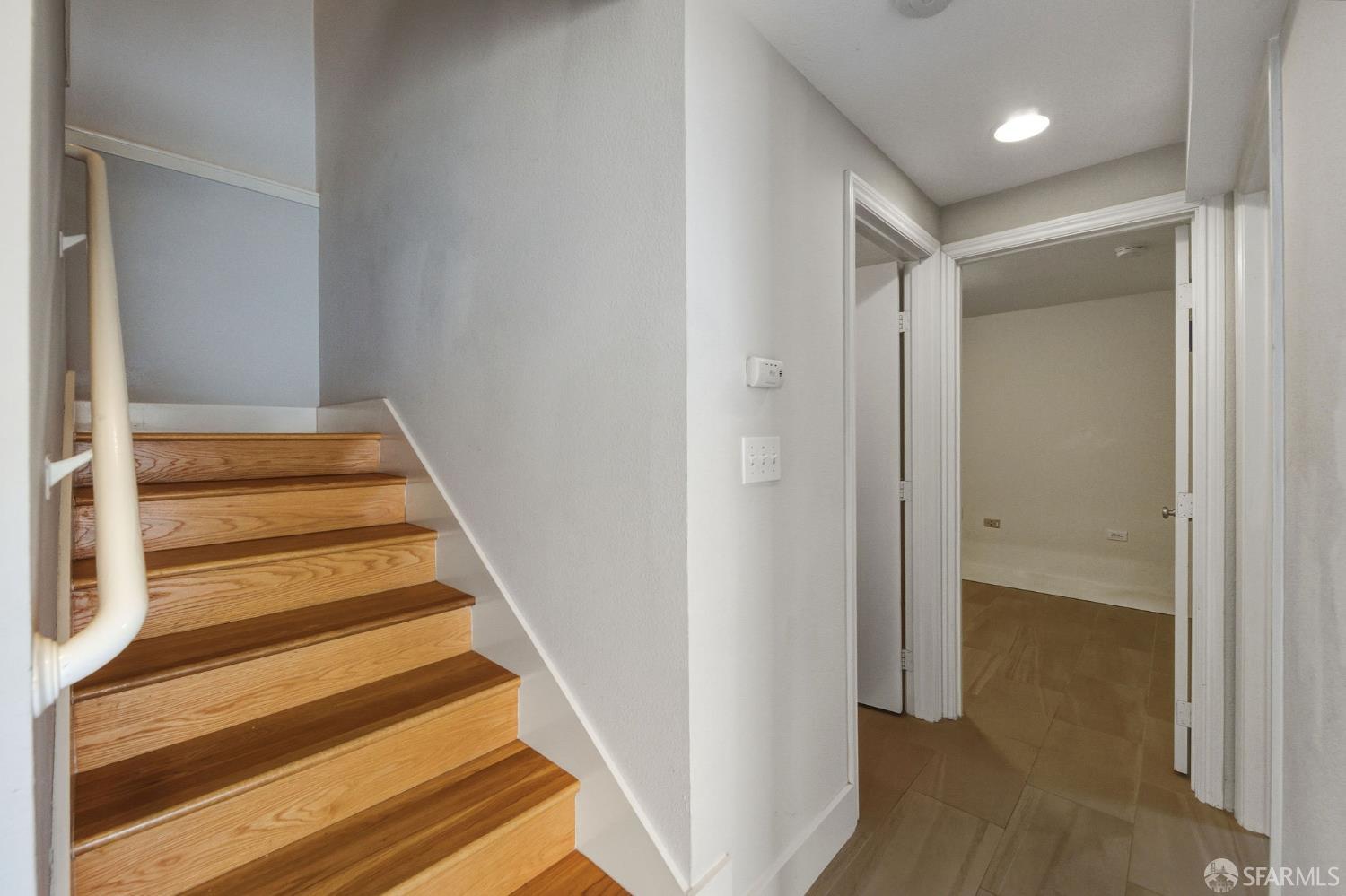 Detail Gallery Image 20 of 28 For 1590 Lyon St, San Francisco,  CA 94115 - 3 Beds | 2 Baths