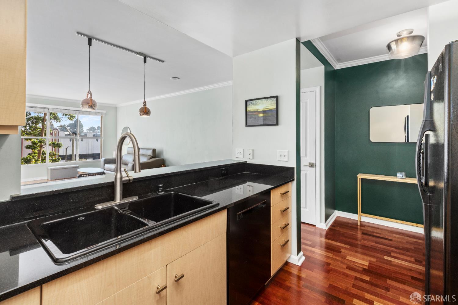 Detail Gallery Image 9 of 21 For 140 South Van Ness Ave #309,  San Francisco,  CA 94103 - 1 Beds | 1 Baths