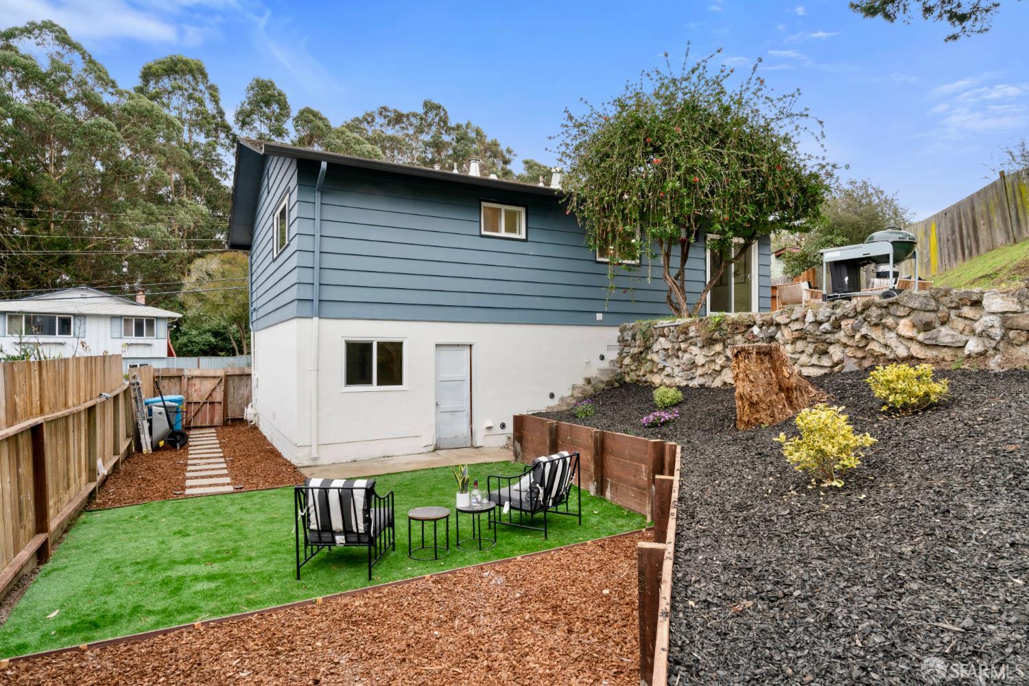 Detail Gallery Image 46 of 57 For 1190 Alicante Dr, Pacifica,  CA 94044 - 3 Beds | 3 Baths