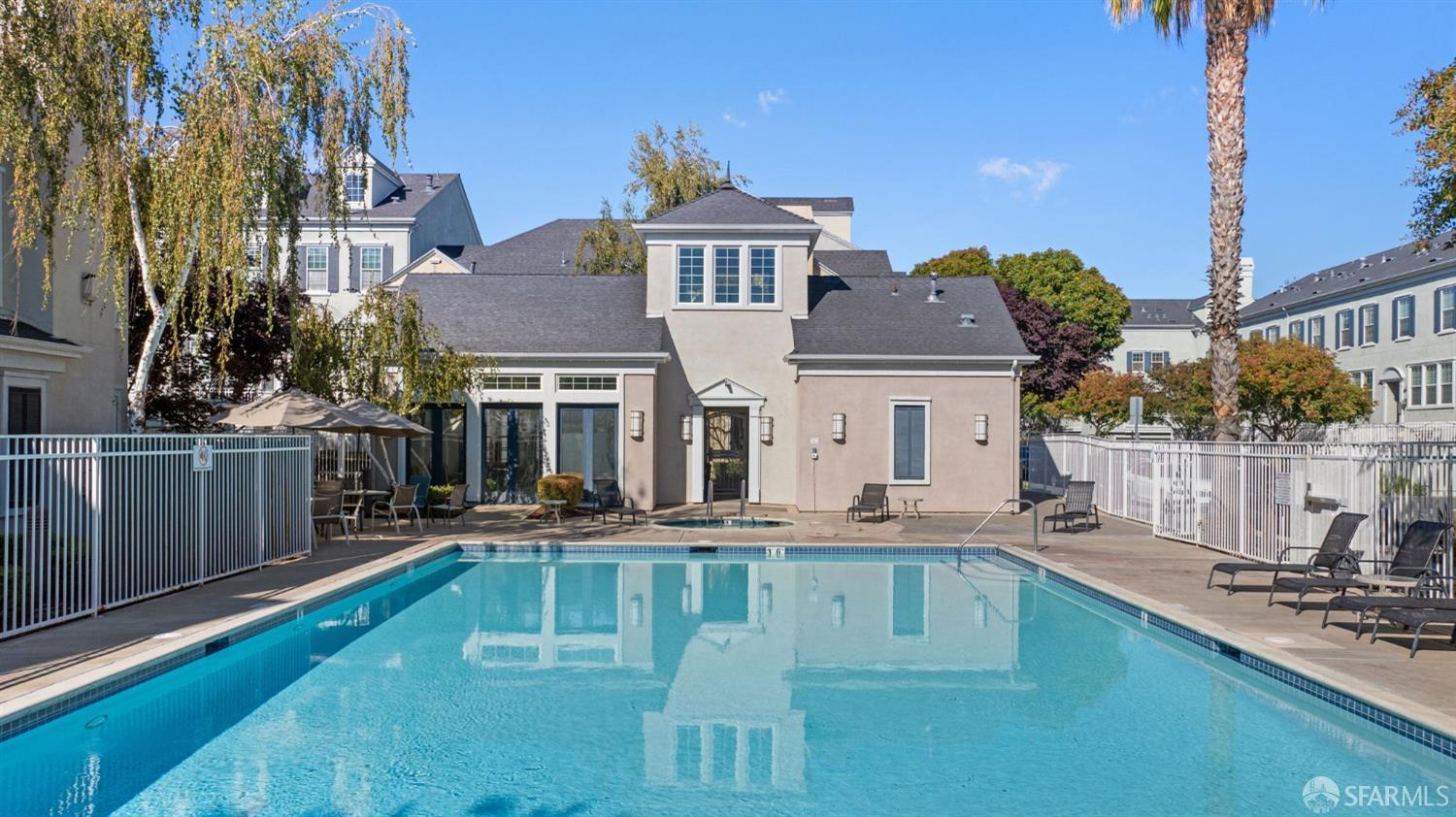 Detail Gallery Image 32 of 37 For 3613 Whitworth Dr, Dublin,  CA 94568 - 3 Beds | 3/1 Baths