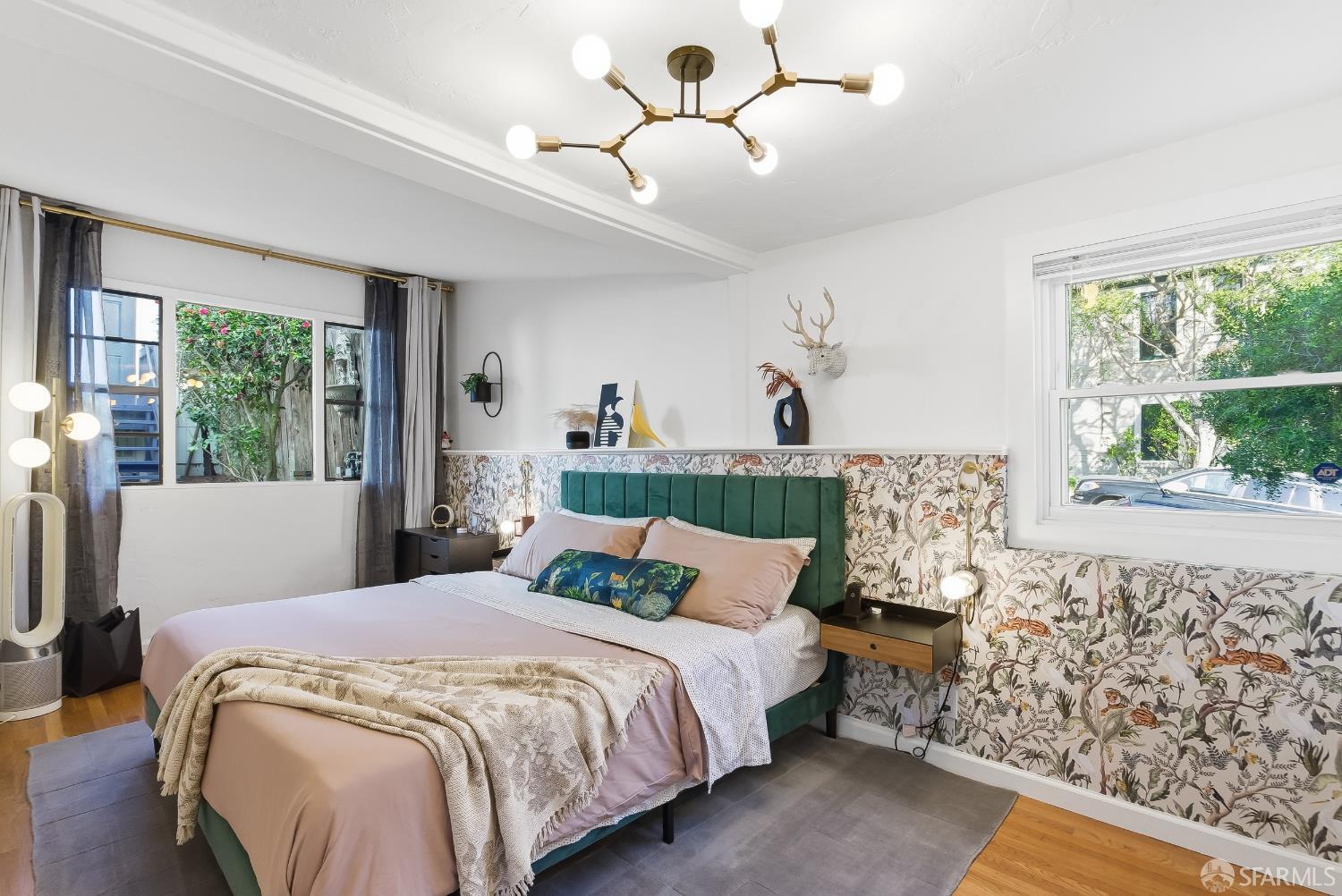 Detail Gallery Image 15 of 56 For 200 Hoffman Ave, San Francisco,  CA 94114 - – Beds | – Baths