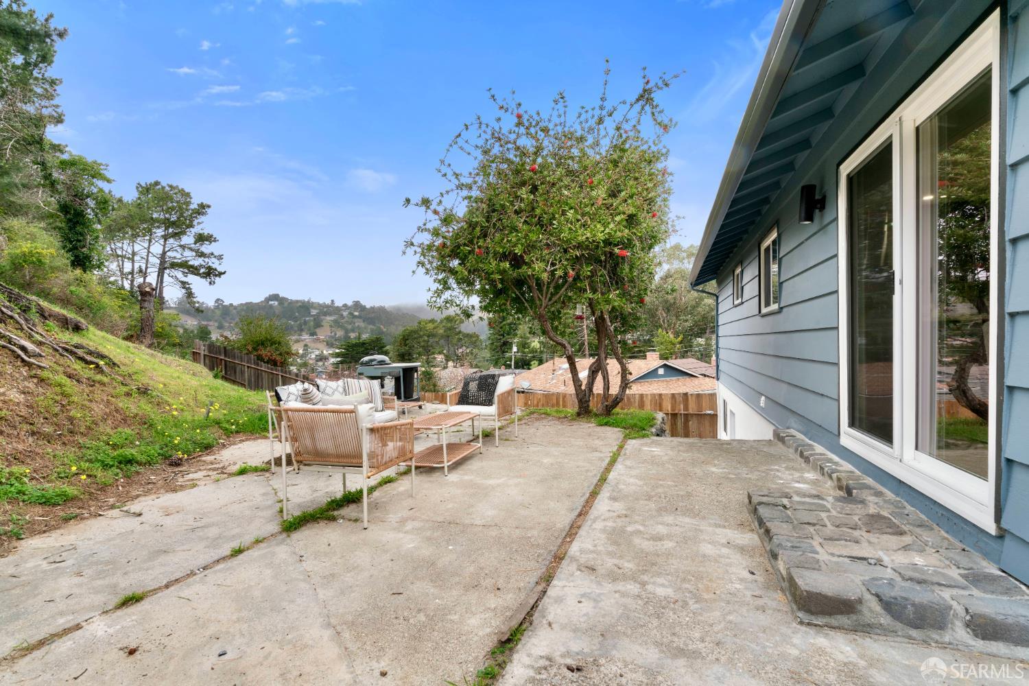 Detail Gallery Image 50 of 57 For 1190 Alicante Dr, Pacifica,  CA 94044 - 3 Beds | 3 Baths