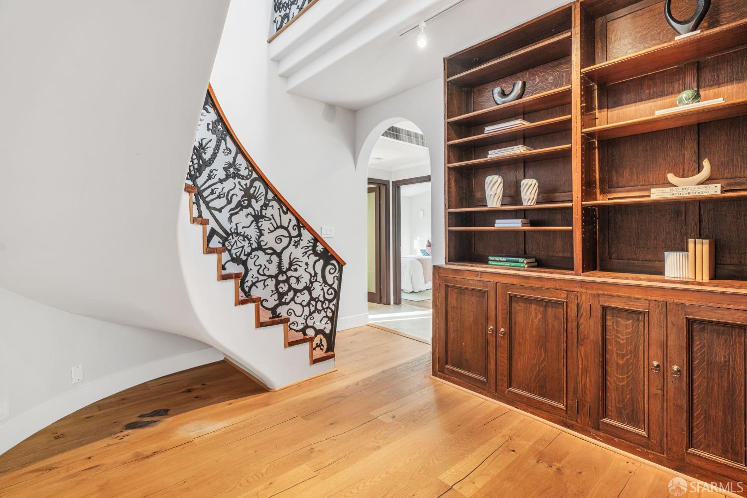 Detail Gallery Image 18 of 35 For 3243 Ramona St, Palo Alto,  CA 94306 - 4 Beds | 2/1 Baths