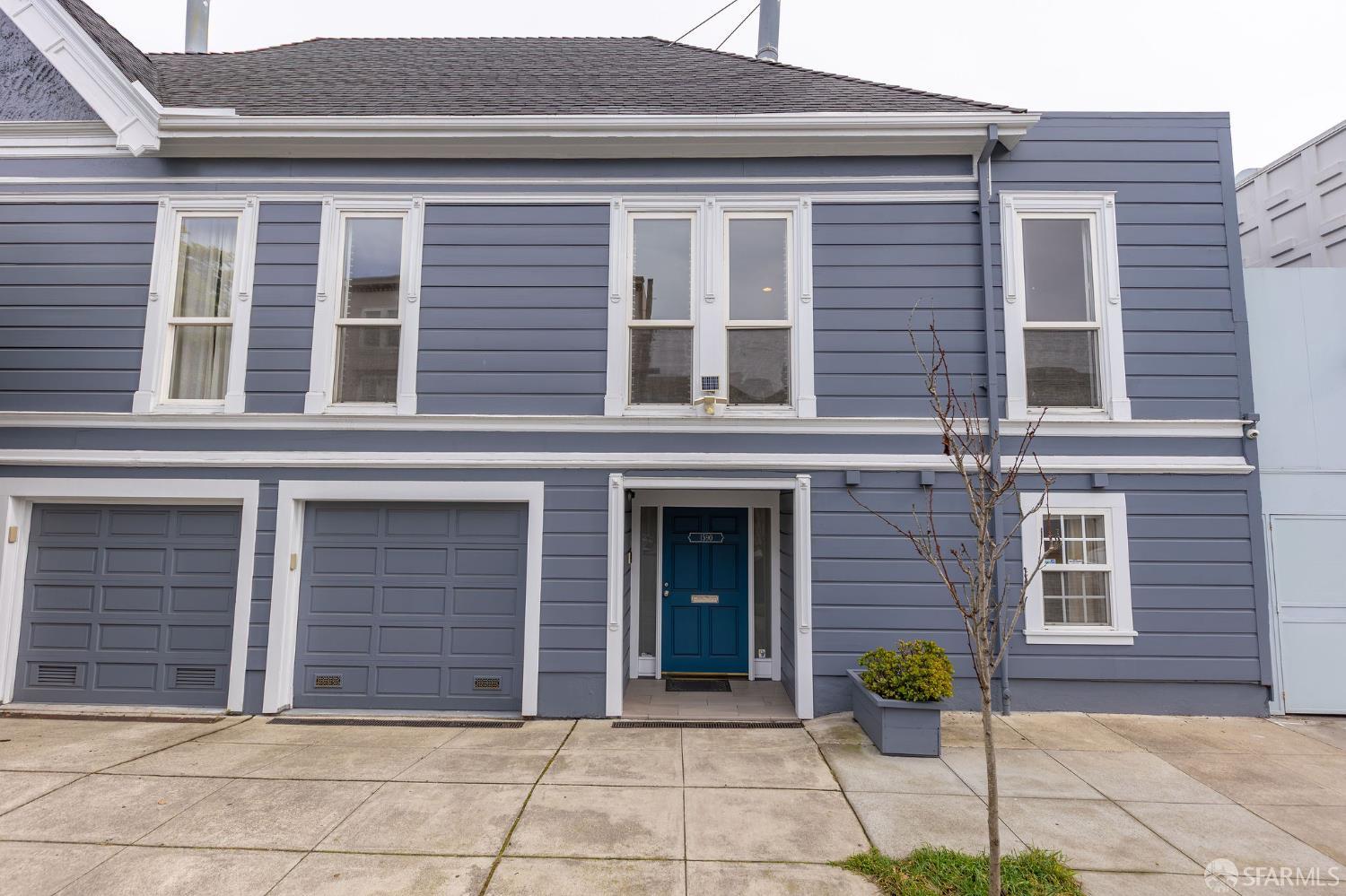 Detail Gallery Image 4 of 28 For 1590 Lyon St, San Francisco,  CA 94115 - 3 Beds | 2 Baths