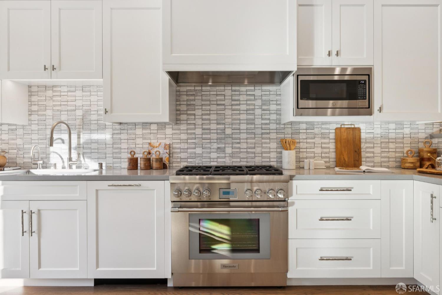 704 18th Street, San Francisco, CA, 94107 704 18th Street, San Francisco, CA, 94107