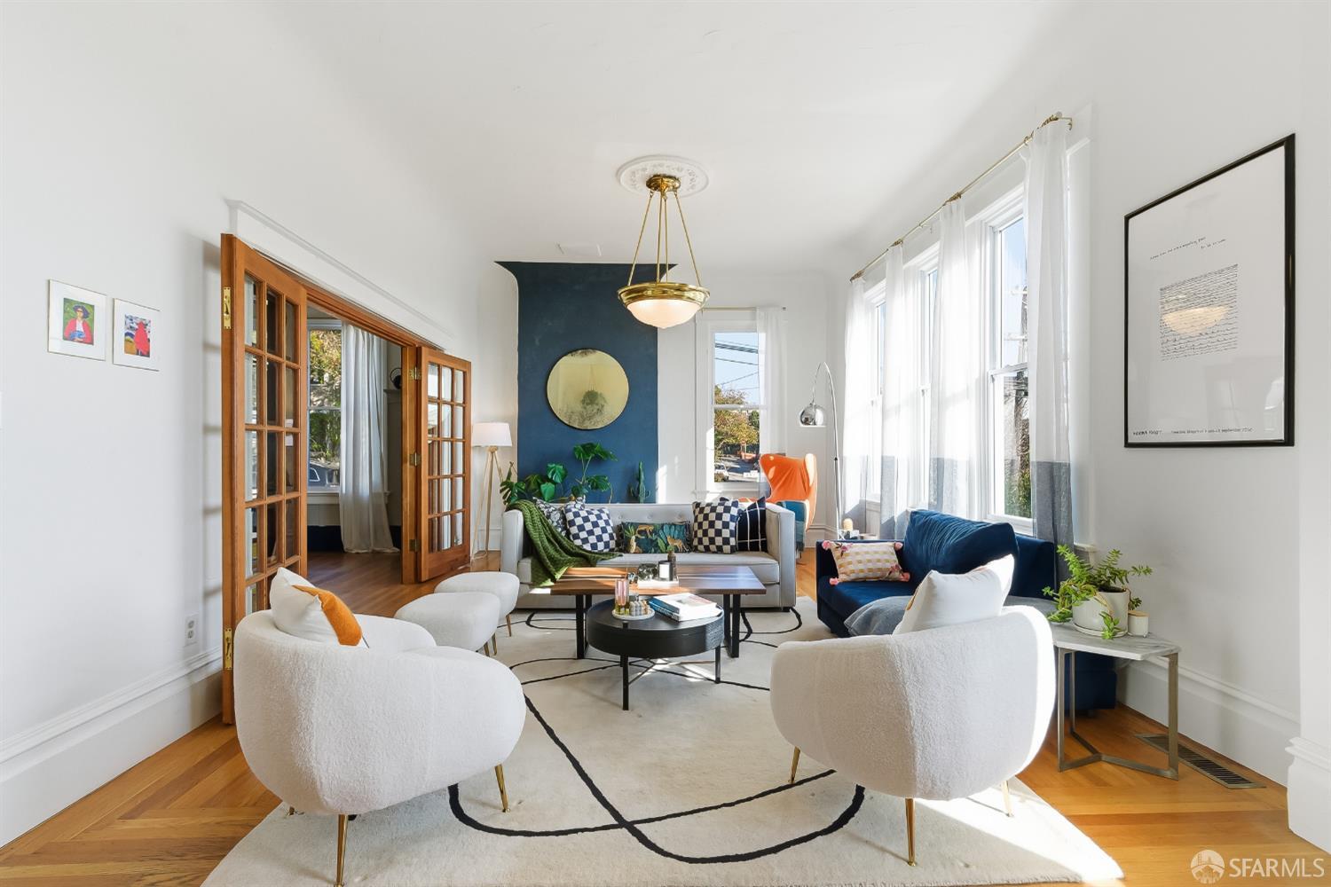 Detail Gallery Image 3 of 56 For 200 Hoffman Ave, San Francisco,  CA 94114 - – Beds | – Baths