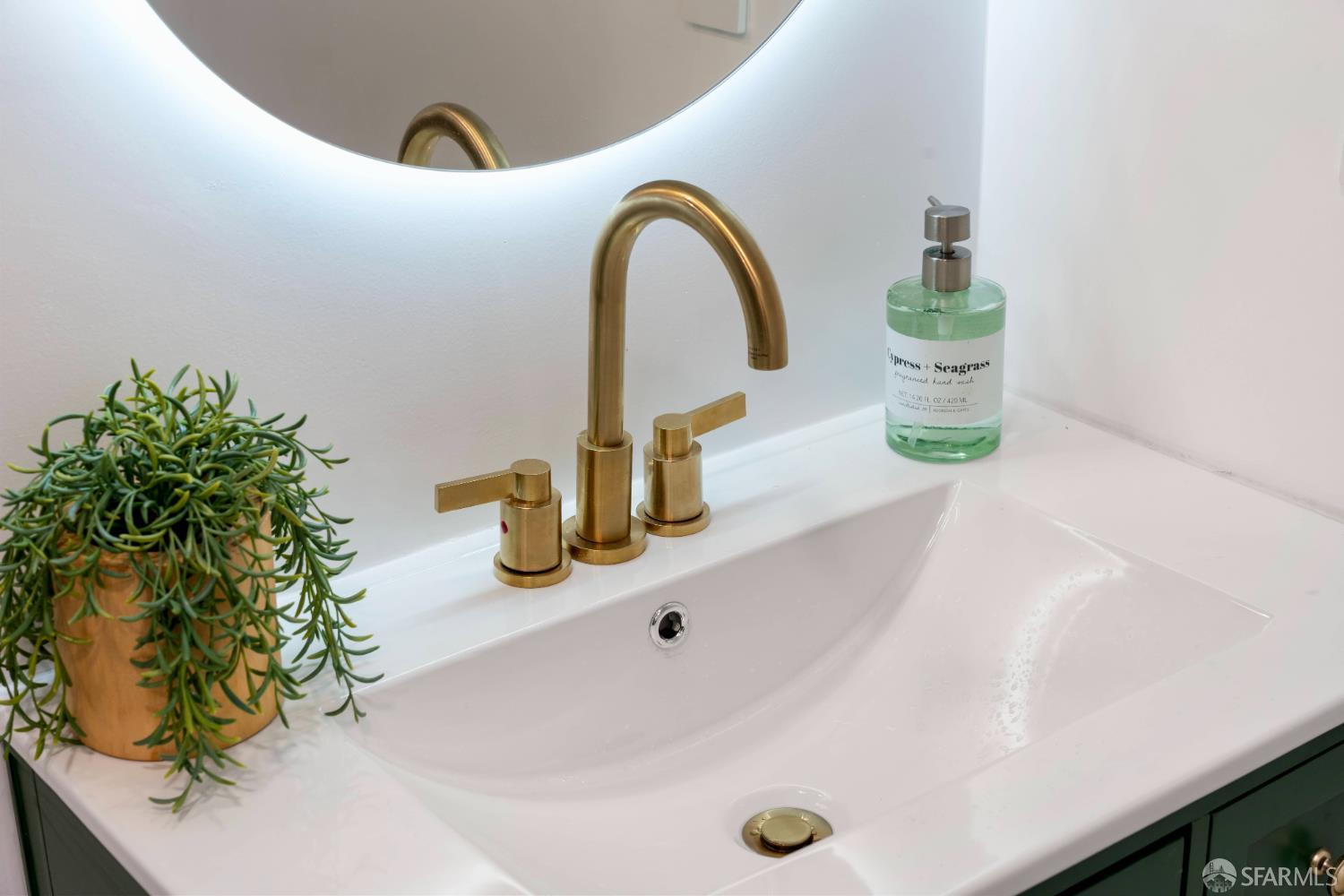 Detail Gallery Image 31 of 57 For 1190 Alicante Dr, Pacifica,  CA 94044 - 3 Beds | 3 Baths