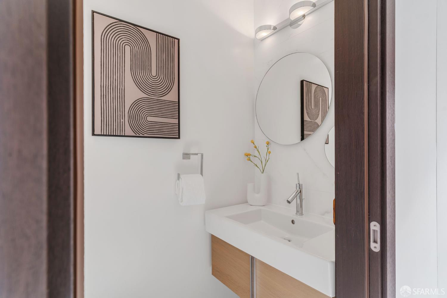 Detail Gallery Image 14 of 35 For 3243 Ramona St, Palo Alto,  CA 94306 - 4 Beds | 2/1 Baths