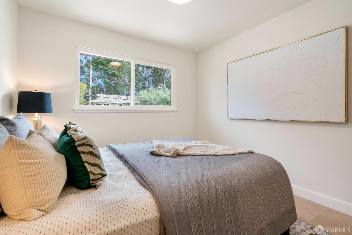 Detail Gallery Image 28 of 57 For 1190 Alicante Dr, Pacifica,  CA 94044 - 3 Beds | 3 Baths