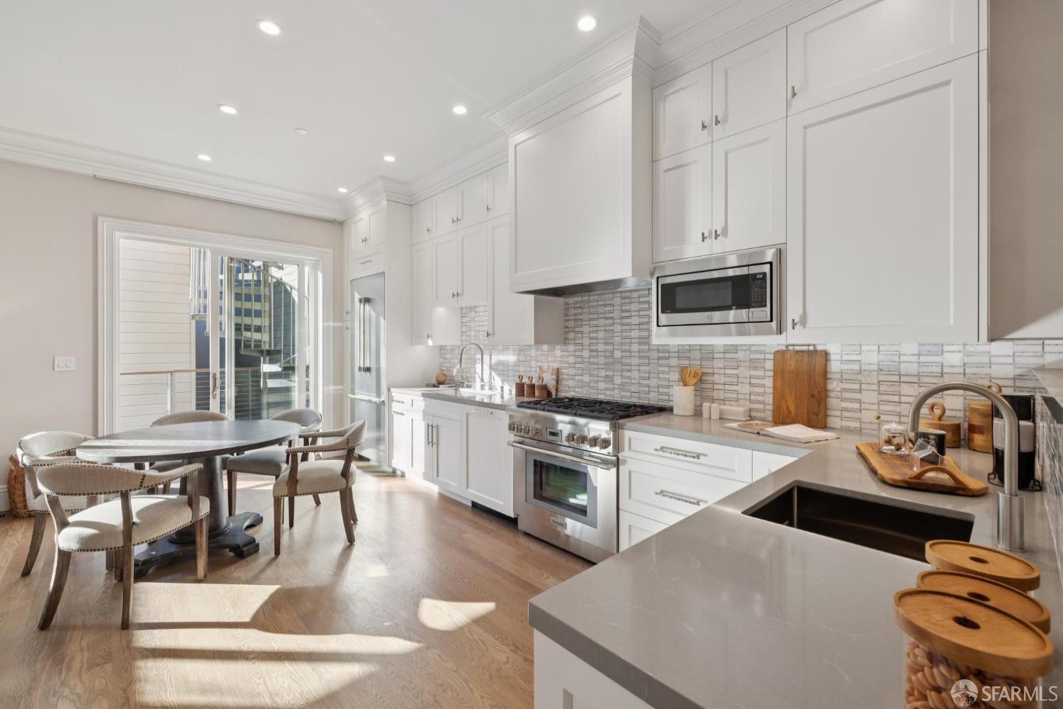 704 18th Street, San Francisco, CA, 94107 704 18th Street, San Francisco, CA, 94107