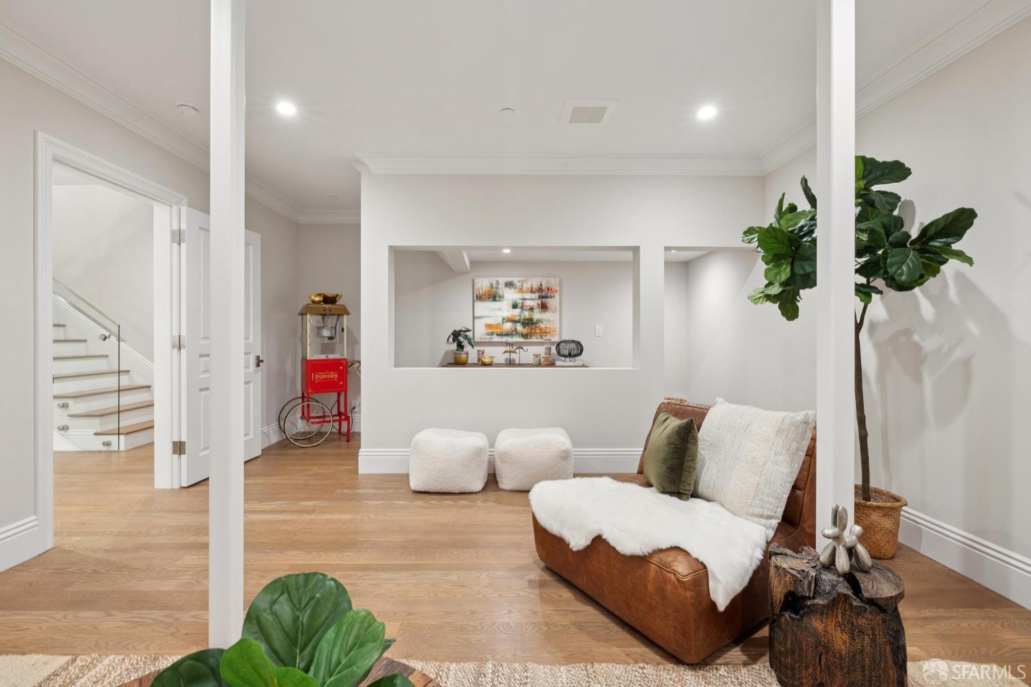 704 18th Street, San Francisco, CA, 94107 704 18th Street, San Francisco, CA, 94107