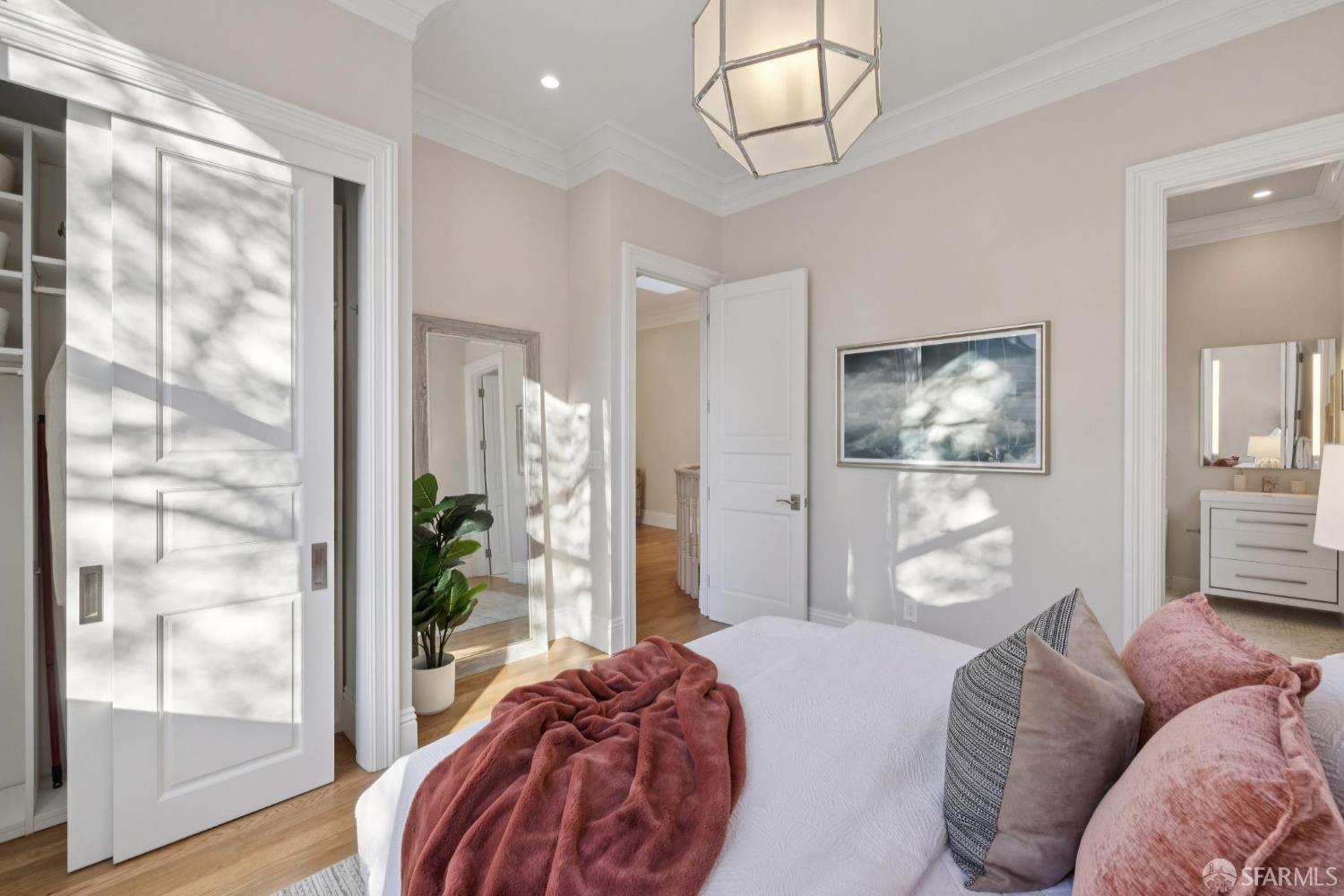 704 18th Street, San Francisco, CA, 94107 704 18th Street, San Francisco, CA, 94107