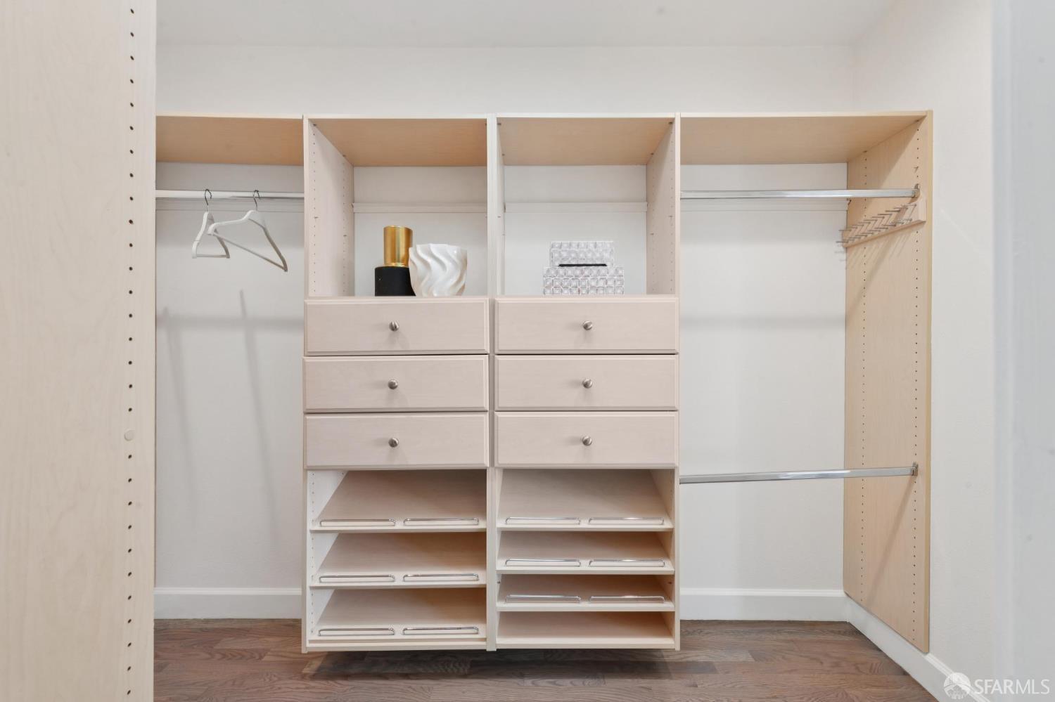 Detail Gallery Image 47 of 89 For 2009 14th Ave, San Francisco,  CA 94110 - 3 Beds | 3 Baths