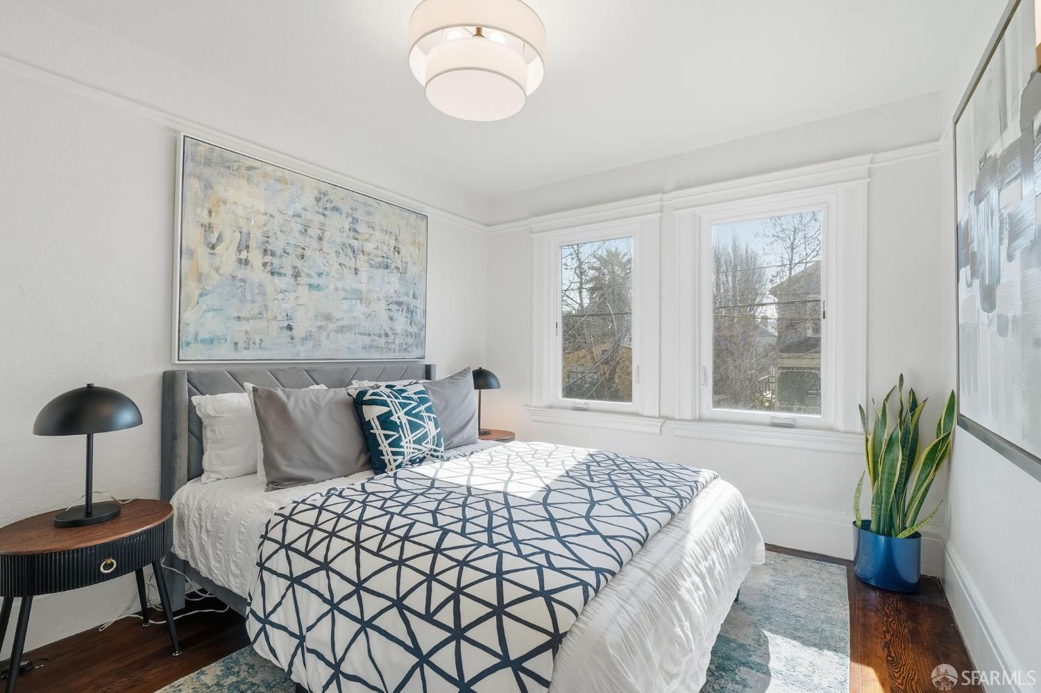 Detail Gallery Image 32 of 60 For 1082 55th St, Oakland,  CA 94608 - 4 Beds | 1/1 Baths