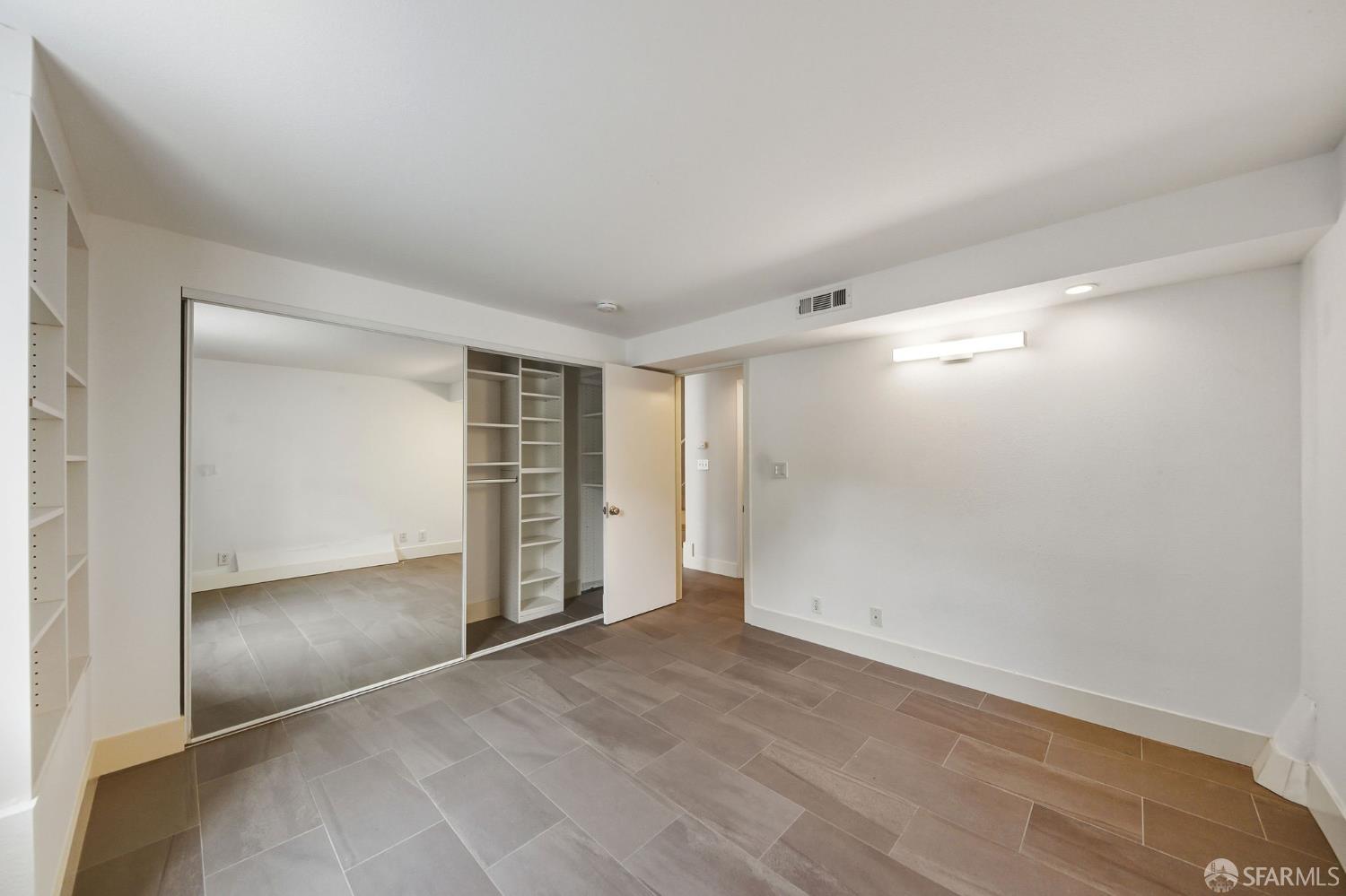 Detail Gallery Image 25 of 28 For 1590 Lyon St, San Francisco,  CA 94115 - 3 Beds | 2 Baths