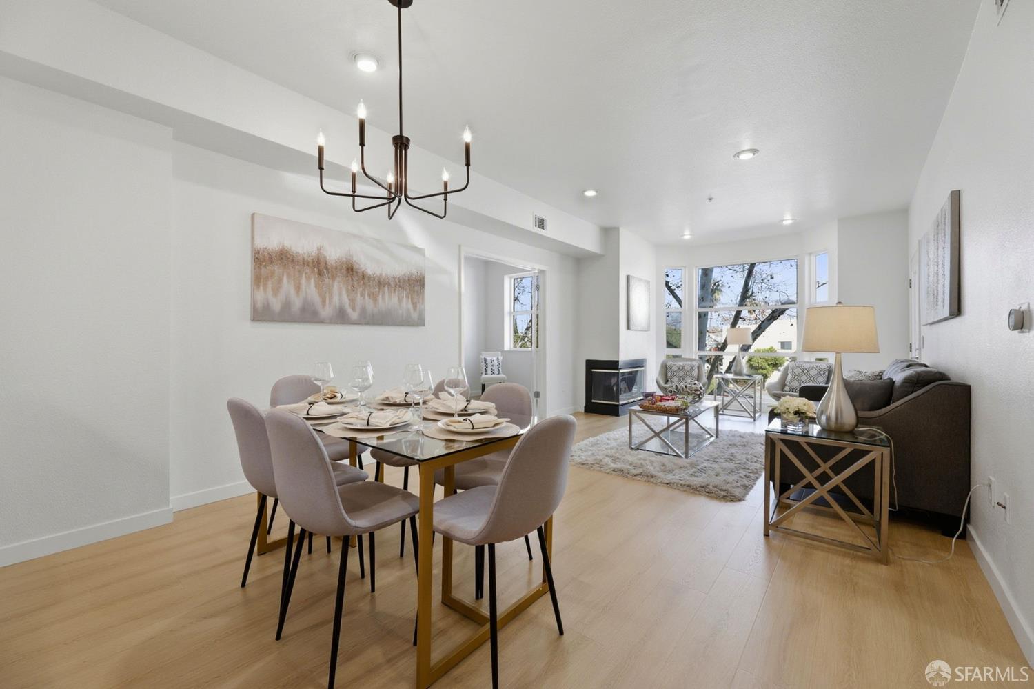 Detail Gallery Image 9 of 31 For 415 N 2nd St #344,  San Jose,  CA 95112 - 3 Beds | 3 Baths