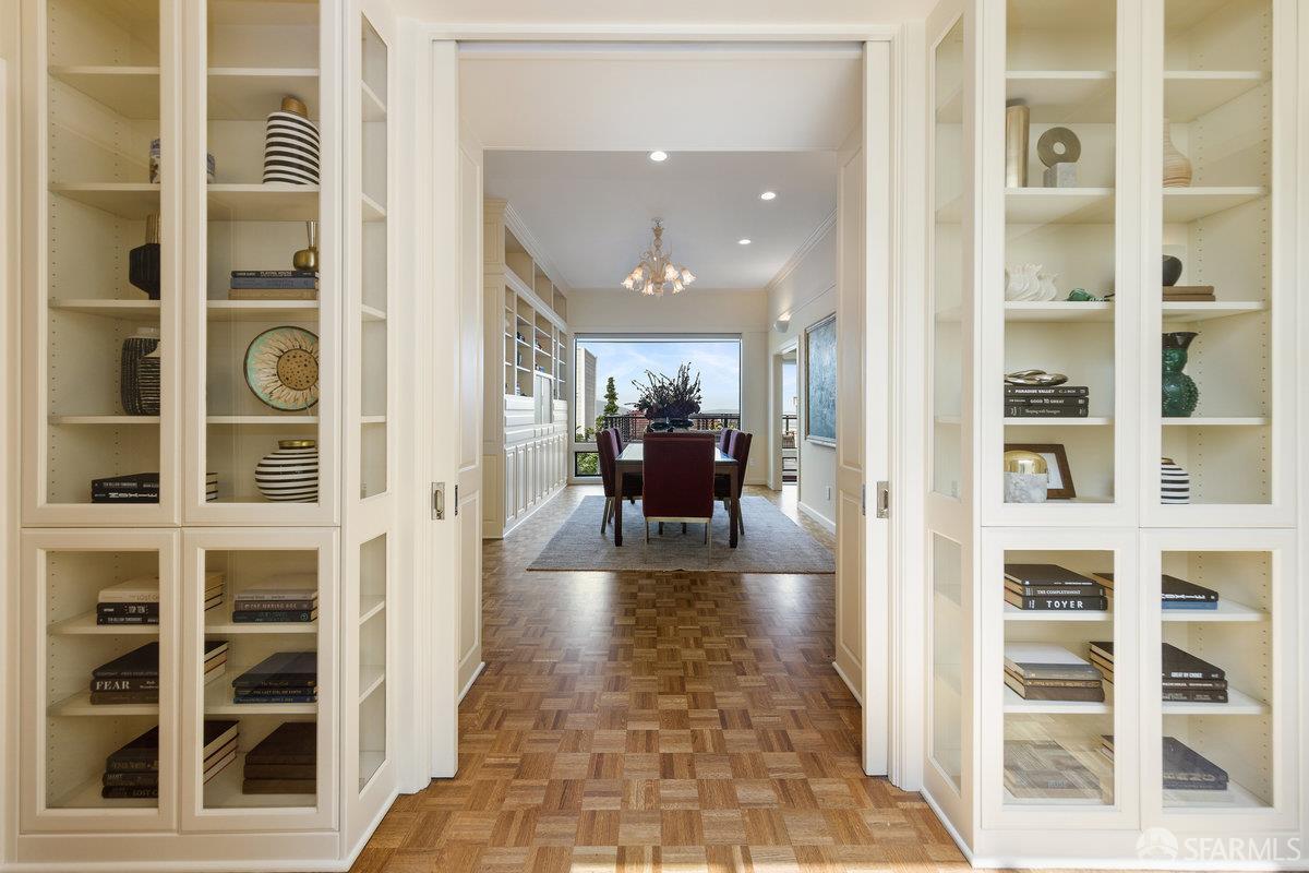 Detail Gallery Image 6 of 84 For 69 Telegraph Place, San Francisco,  CA 94133 - 4 Beds | 3/1 Baths