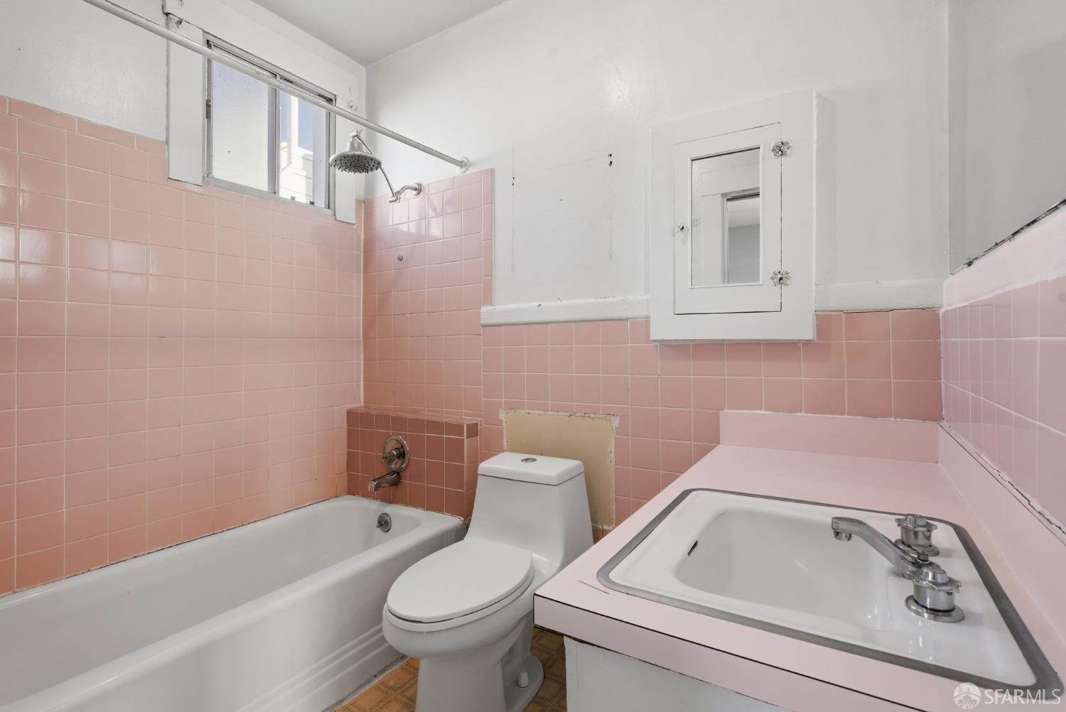 Detail Gallery Image 46 of 76 For 616 Masonic Ave, San Francisco,  CA 94117 - – Beds | – Baths