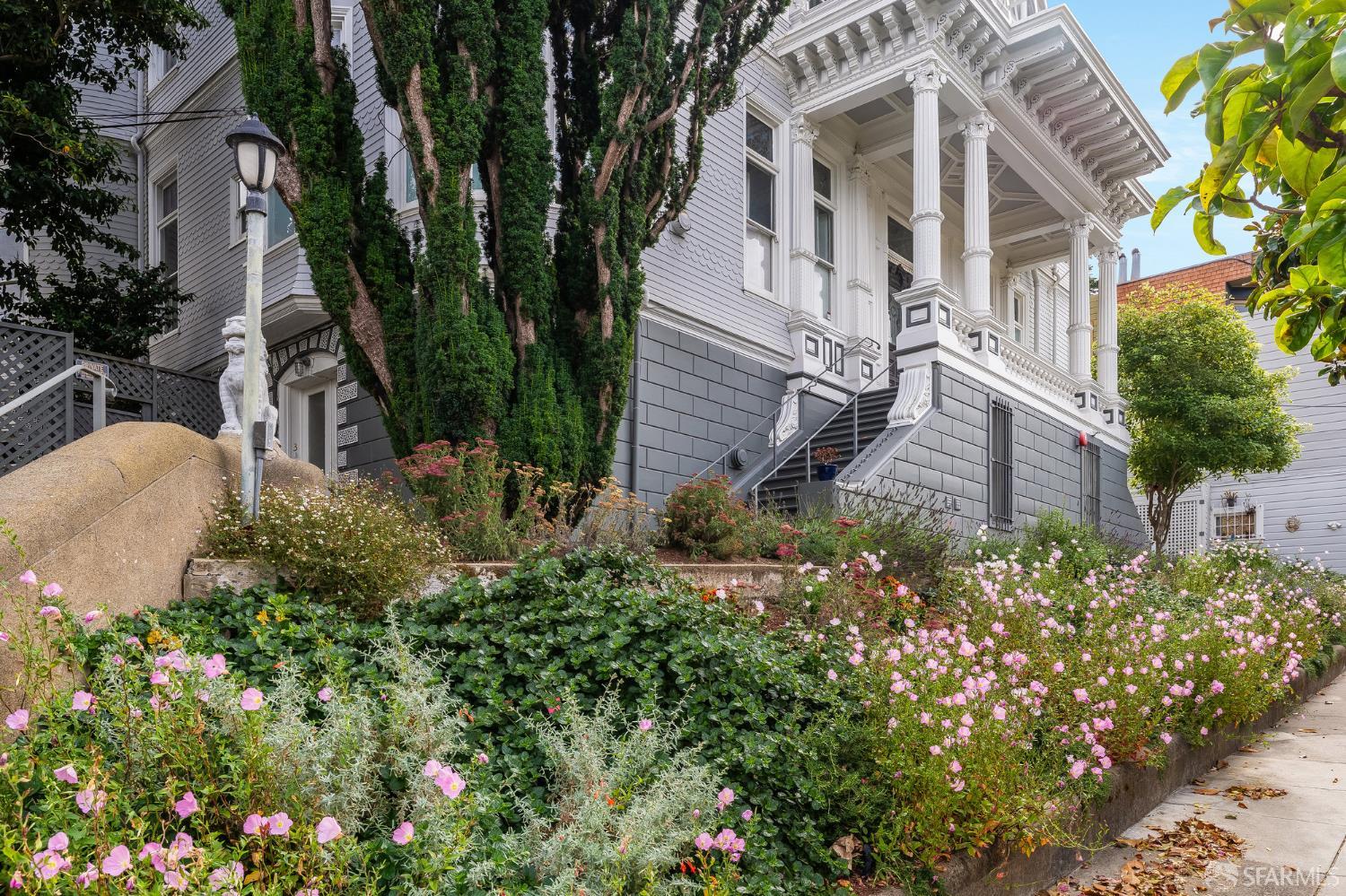 Detail Gallery Image 6 of 73 For 250 Douglass St, San Francisco,  CA 94114 - – Beds | – Baths