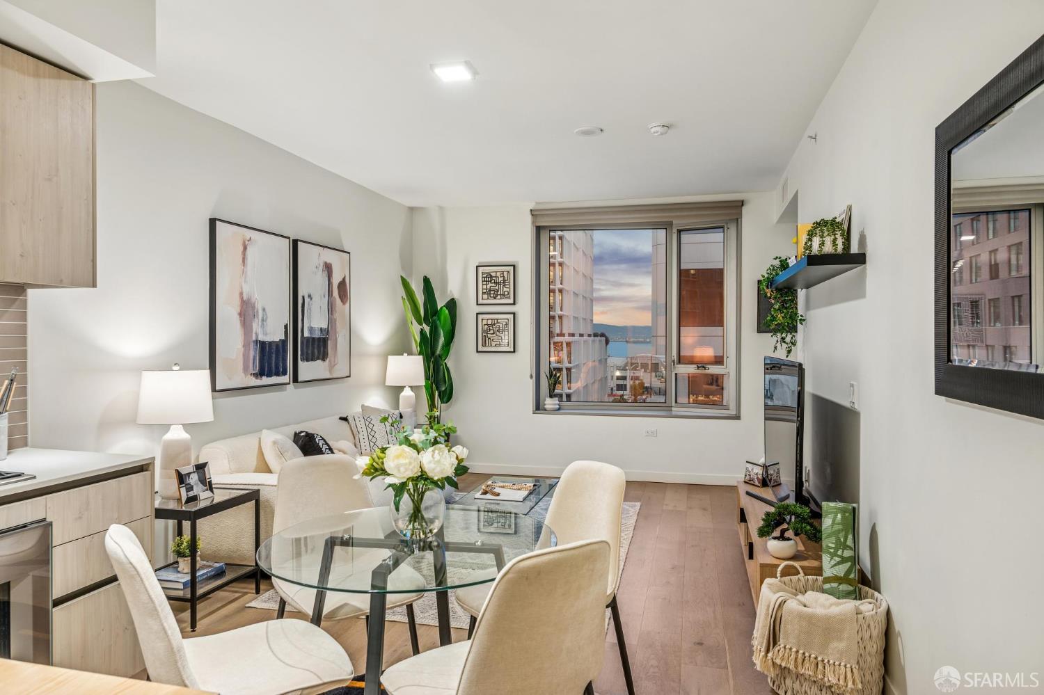 Detail Gallery Image 3 of 66 For 1000 3rd St #720,  San Francisco,  CA 94158 - 1 Beds | 1 Baths