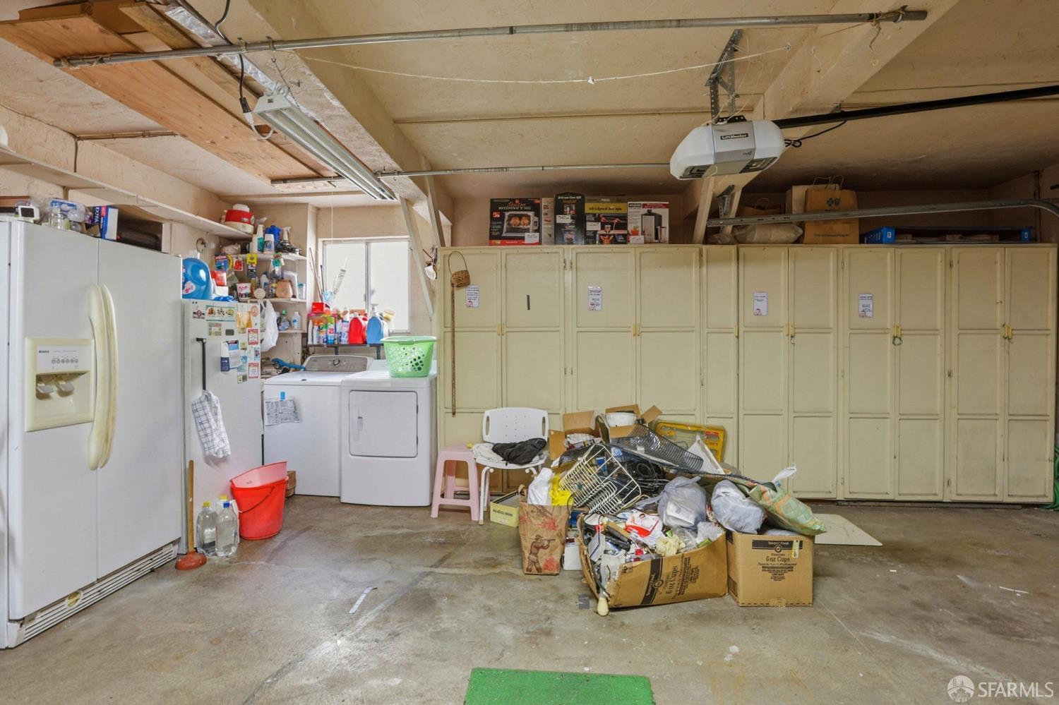 Detail Gallery Image 12 of 15 For 957 Gellert Blvd, Daly City,  CA 94015 - 4 Beds | 3 Baths