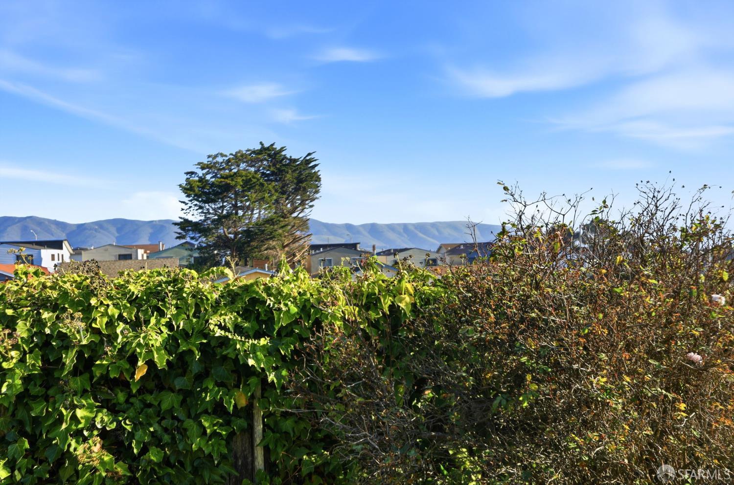 Detail Gallery Image 15 of 15 For 957 Gellert Blvd, Daly City,  CA 94015 - 4 Beds | 3 Baths