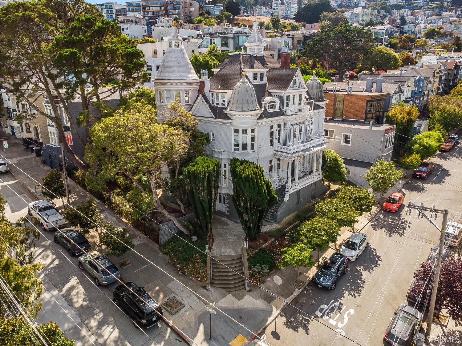 Detail Gallery Image 62 of 73 For 250 Douglass St, San Francisco,  CA 94114 - – Beds | – Baths