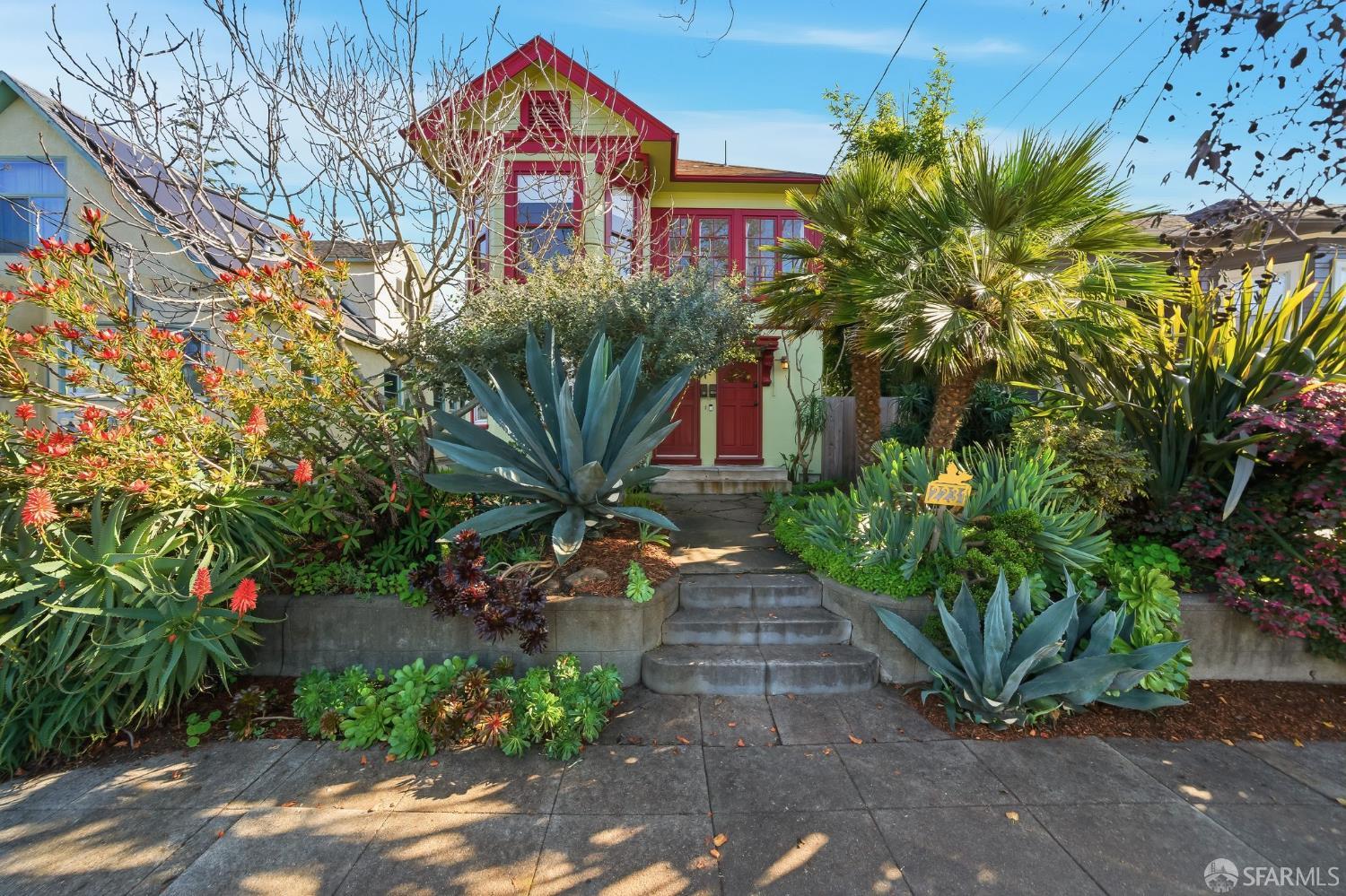 Detail Gallery Image 42 of 42 For 2231 Byron St, Berkeley,  CA 94702 - 4 Beds | 2 Baths