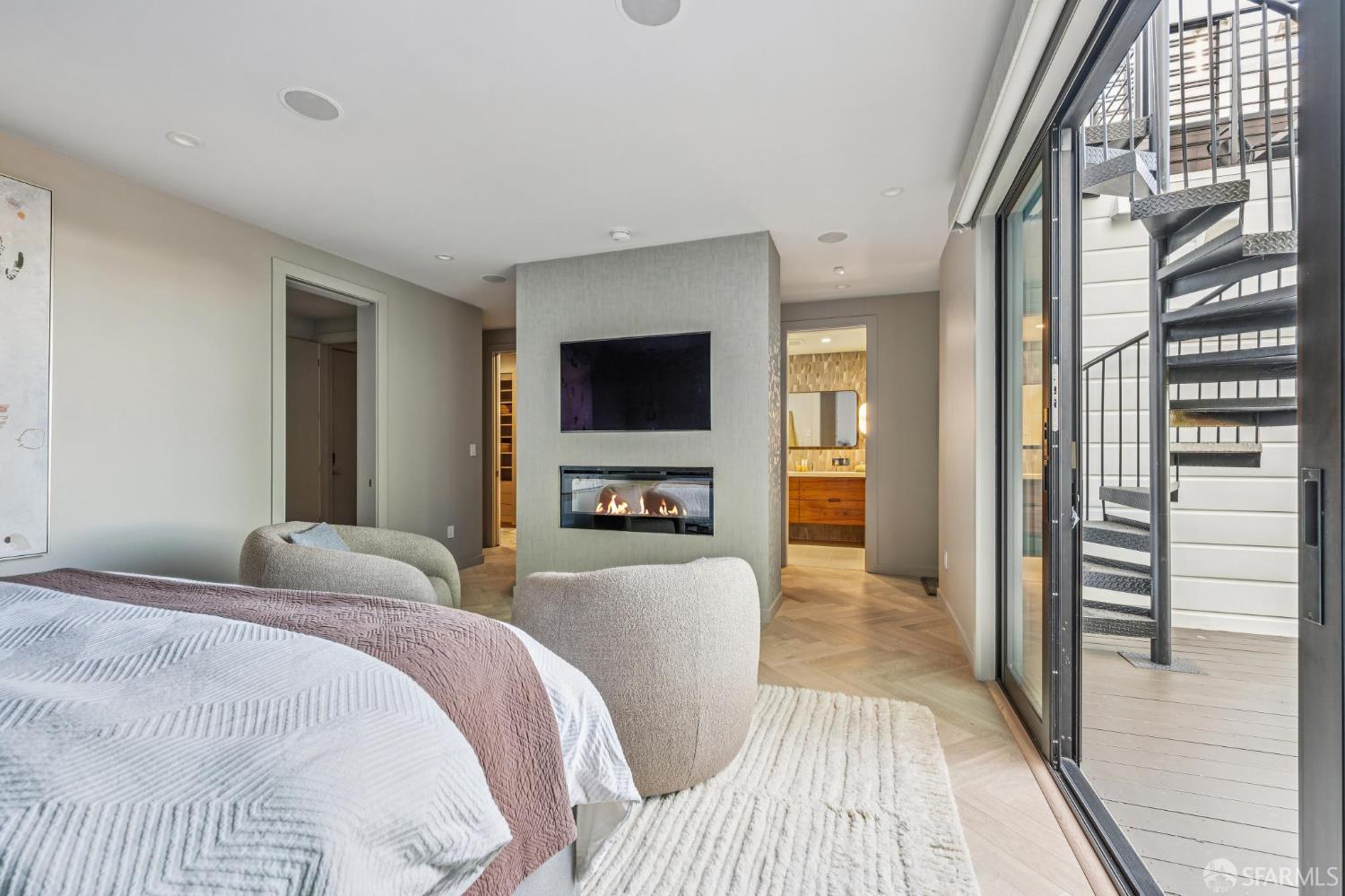 Photo #36: 426102502 Listing: Photo #36