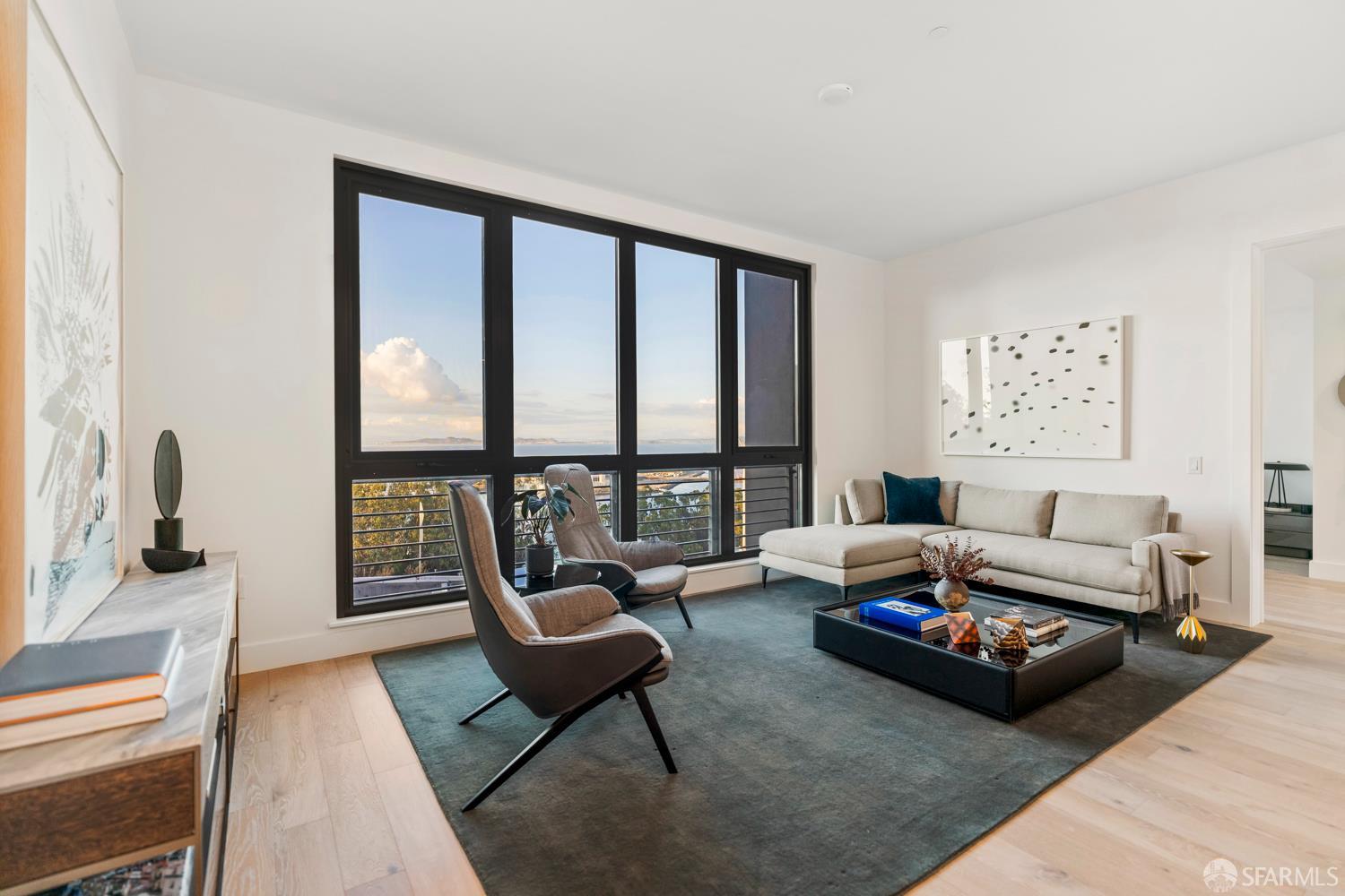 Detail Gallery Image 10 of 61 For 1 Bristol Ct #310,  San Francisco,  CA 94130 - 2 Beds | 2/1 Baths