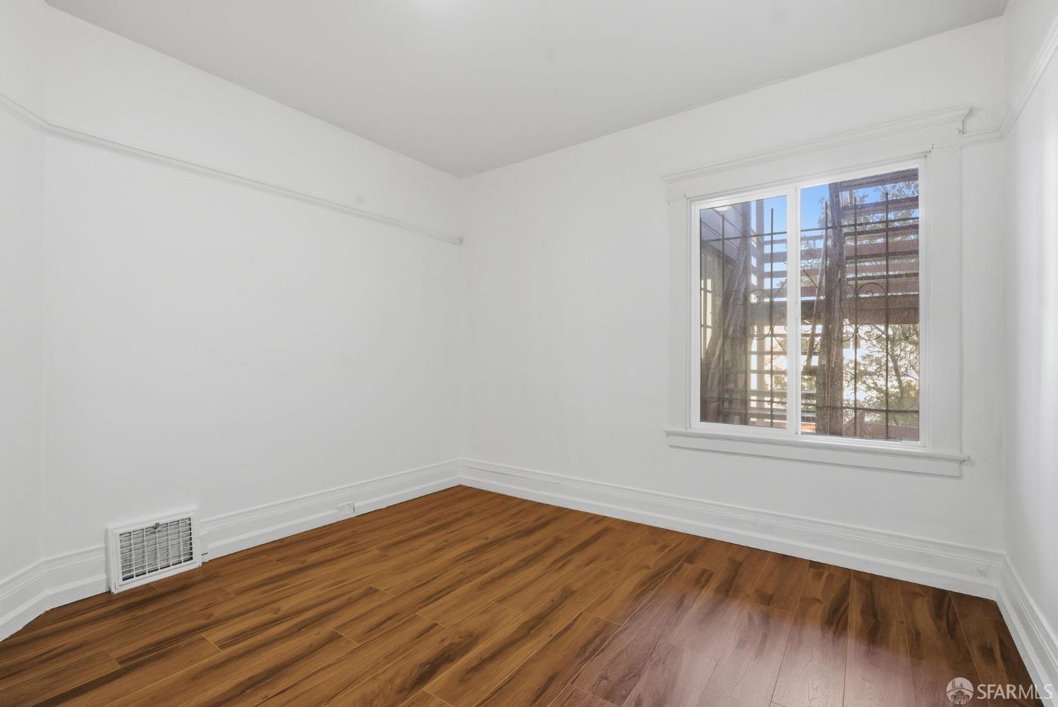 Detail Gallery Image 21 of 76 For 616 Masonic Ave, San Francisco,  CA 94117 - – Beds | – Baths