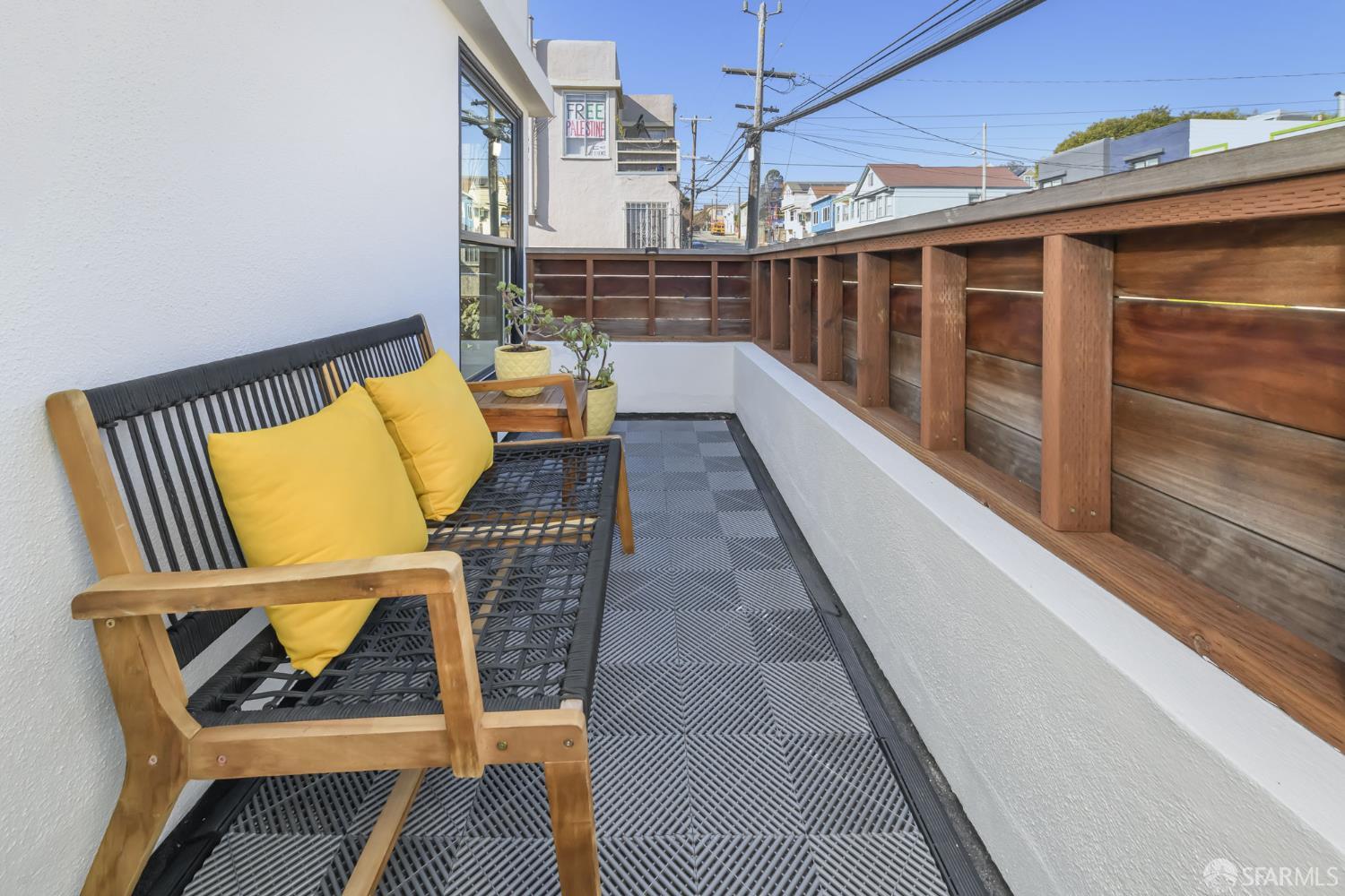 Detail Gallery Image 17 of 27 For 700 Ellsworth St, San Francisco,  CA 94110 - 3 Beds | 2 Baths