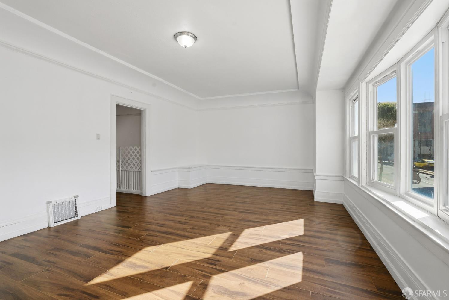 Detail Gallery Image 27 of 76 For 616 Masonic Ave, San Francisco,  CA 94117 - – Beds | – Baths