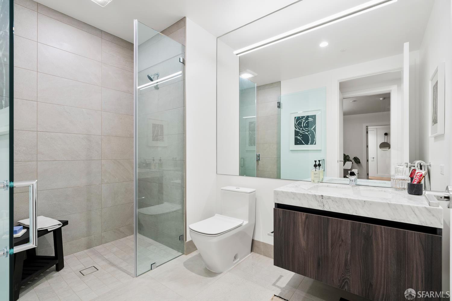 Detail Gallery Image 19 of 61 For 1 Bristol Ct #310,  San Francisco,  CA 94130 - 2 Beds | 2/1 Baths