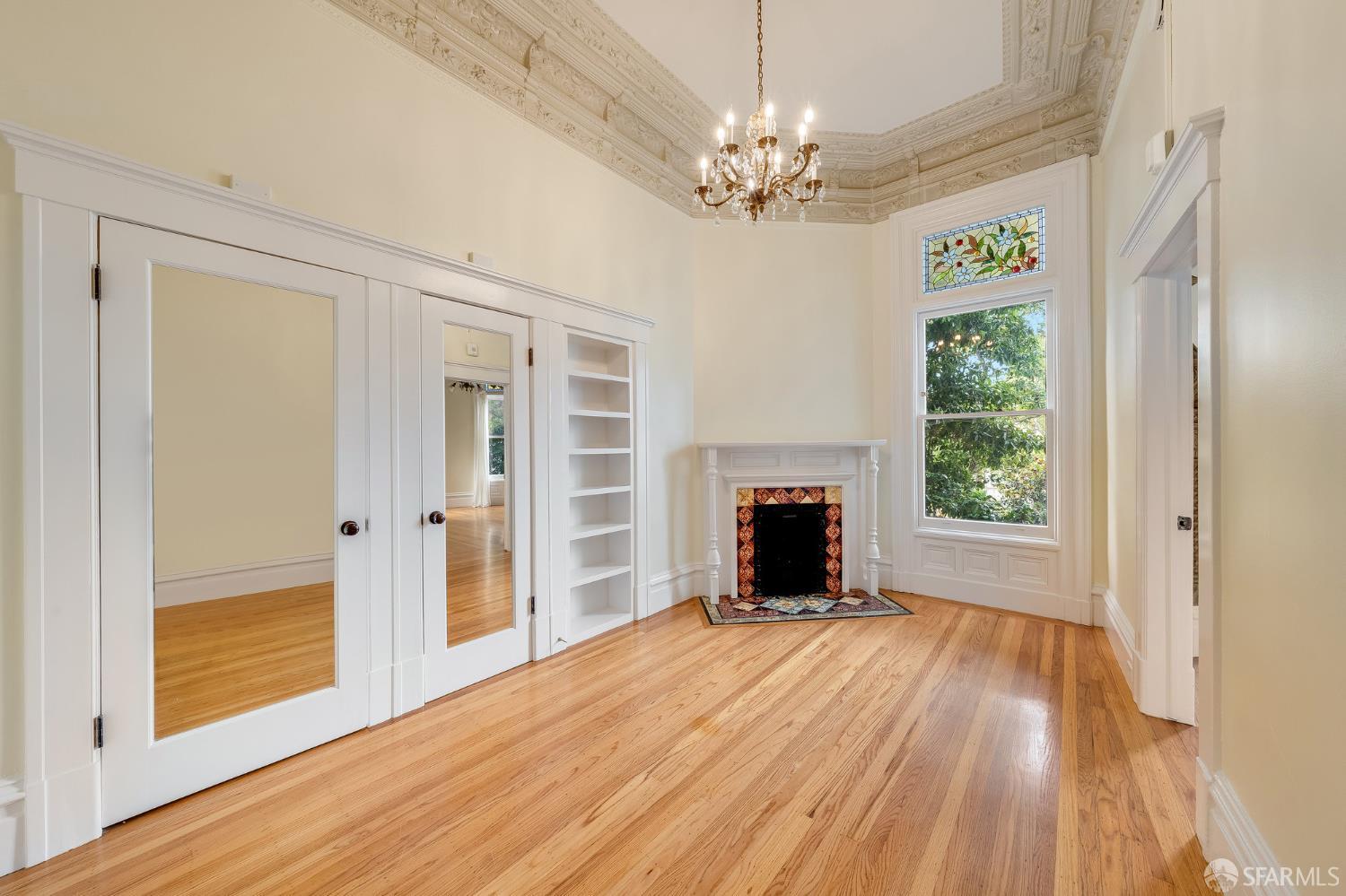 Detail Gallery Image 33 of 73 For 250 Douglass St, San Francisco,  CA 94114 - – Beds | – Baths