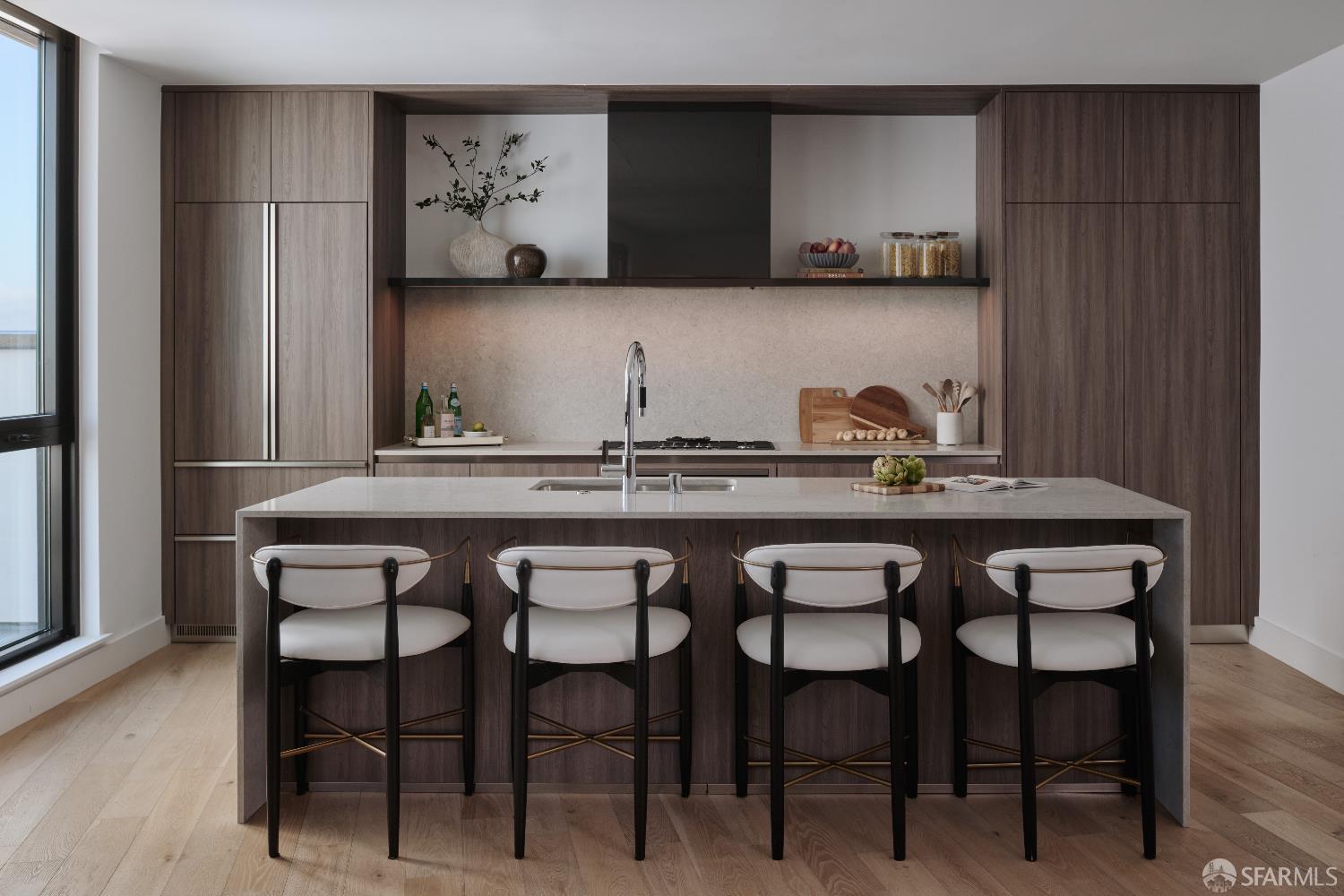 Detail Gallery Image 6 of 62 For 1 Bristol Ct #506,  San Francisco,  CA 94130 - 3 Beds | 3/1 Baths