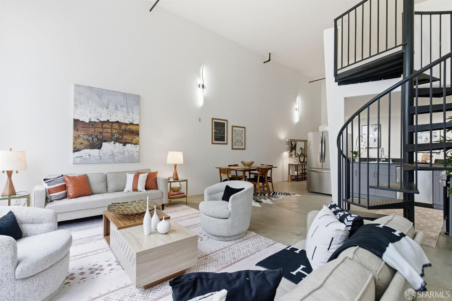 Detail Gallery Image 4 of 30 For 18 Lansing St #203,  San Francisco,  CA 94105 - 1 Beds | 1/1 Baths