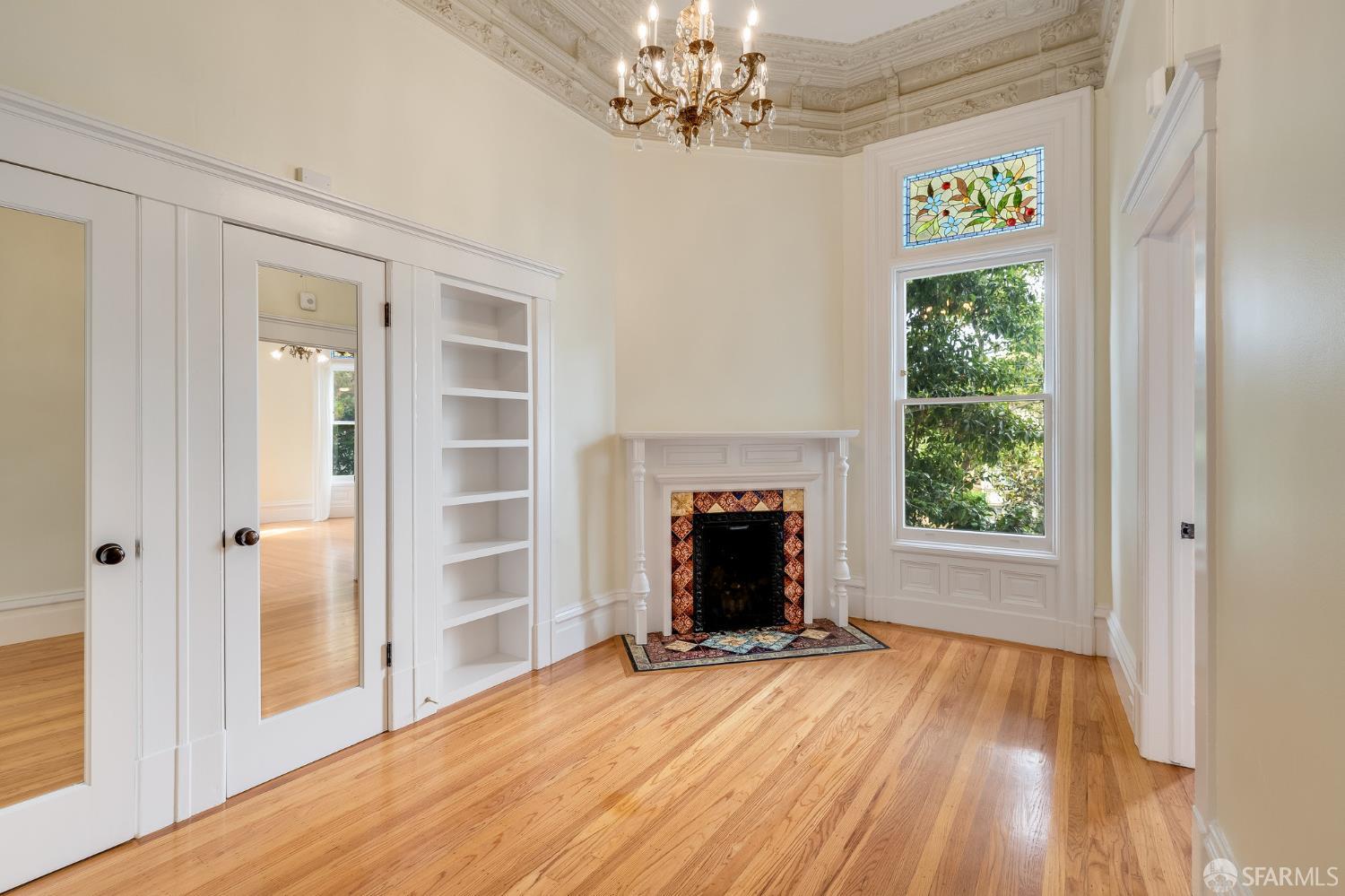 Detail Gallery Image 30 of 73 For 250 Douglass St, San Francisco,  CA 94114 - – Beds | – Baths